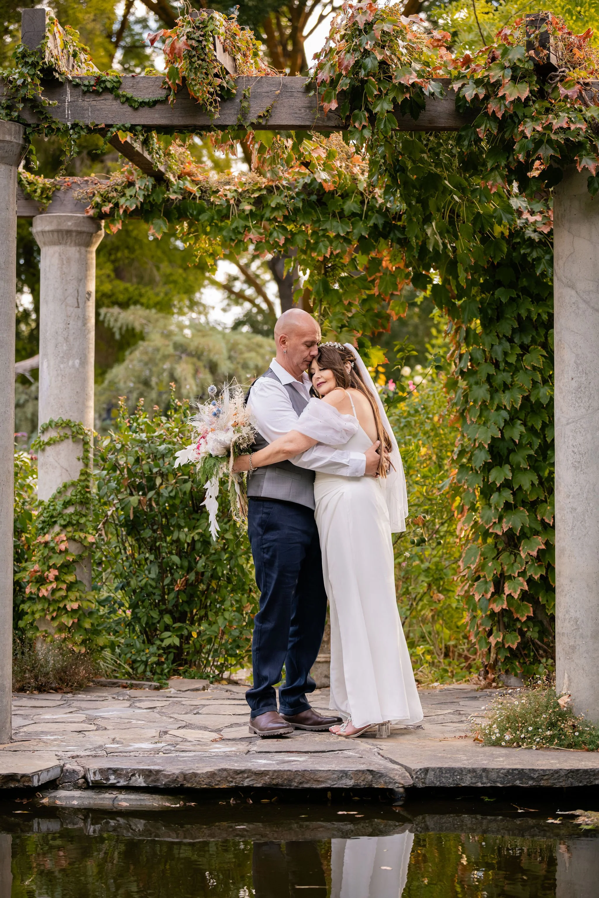 Lisa-Pete-Wedding-portraits--10.jpg
