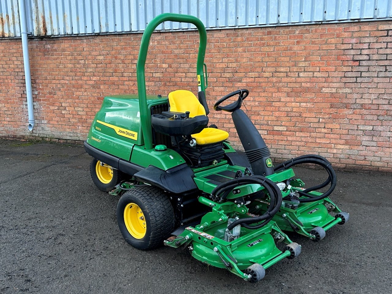 John Deere 7400A