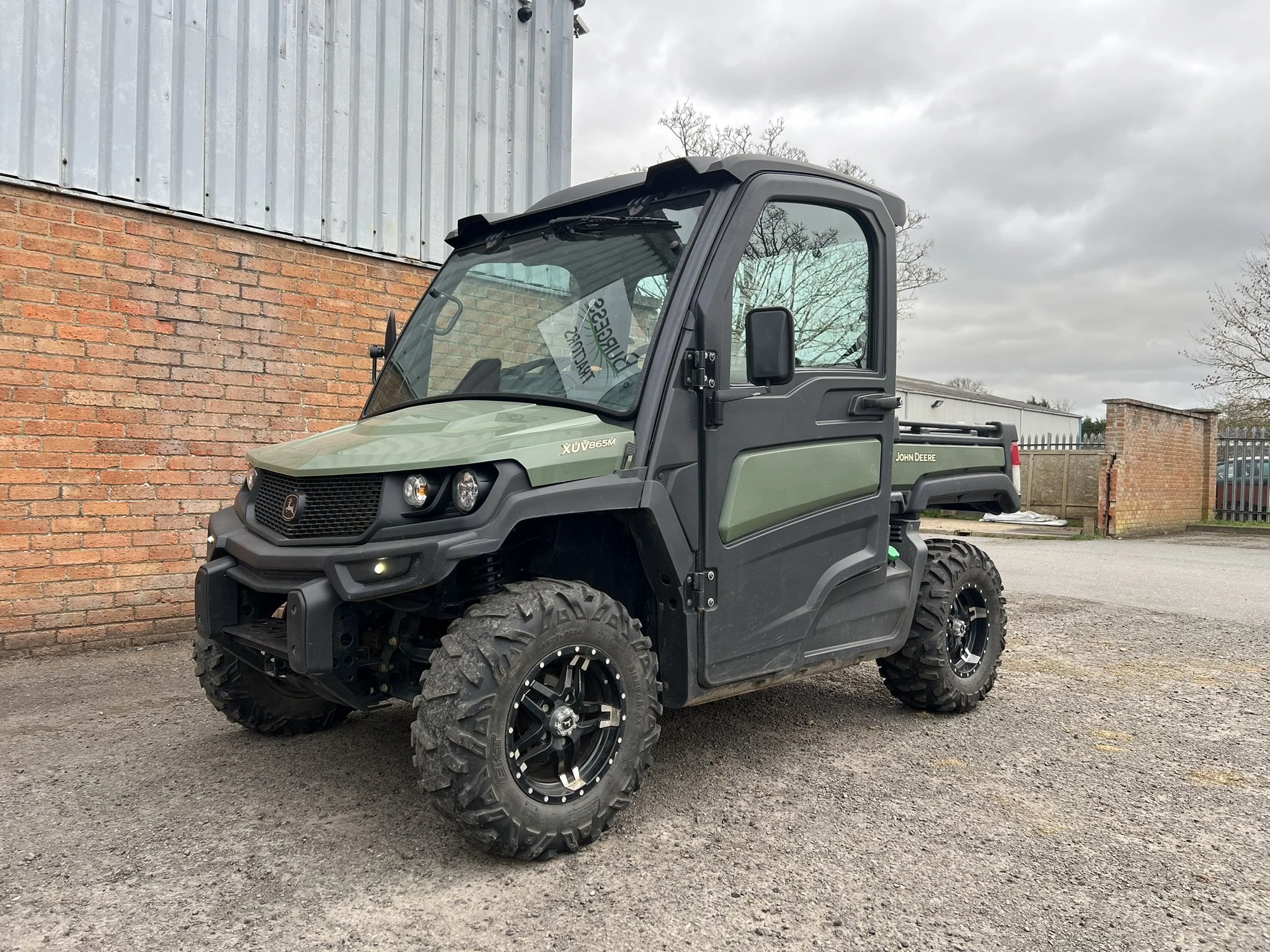 John Deere XUV865M Utility Vehicle