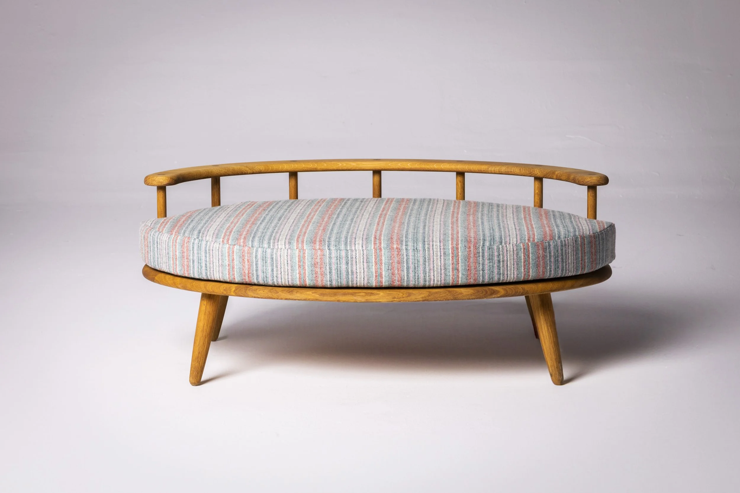 kista medium handmade dog bed