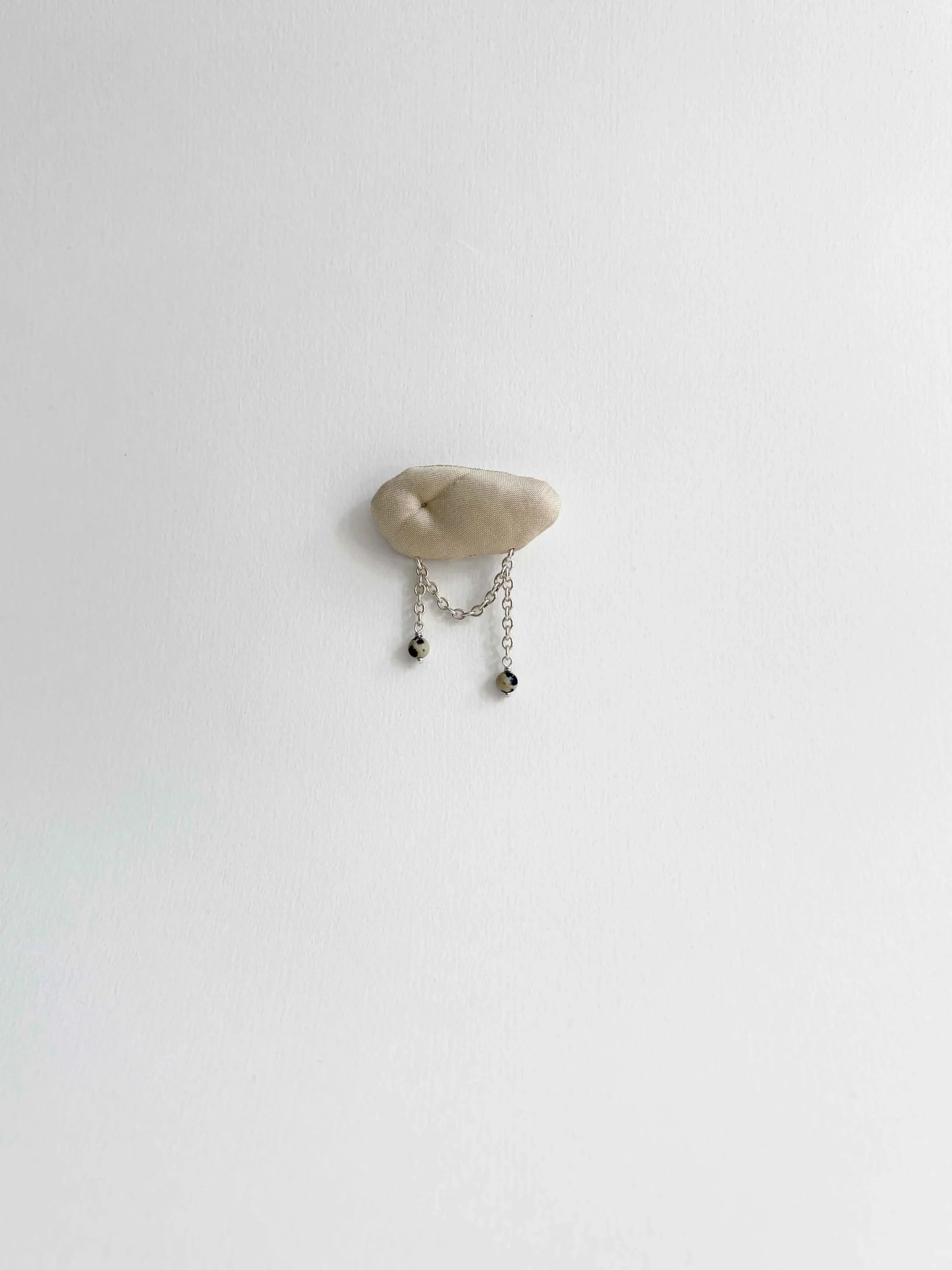 PBL05+pin+white+background+front.jpg