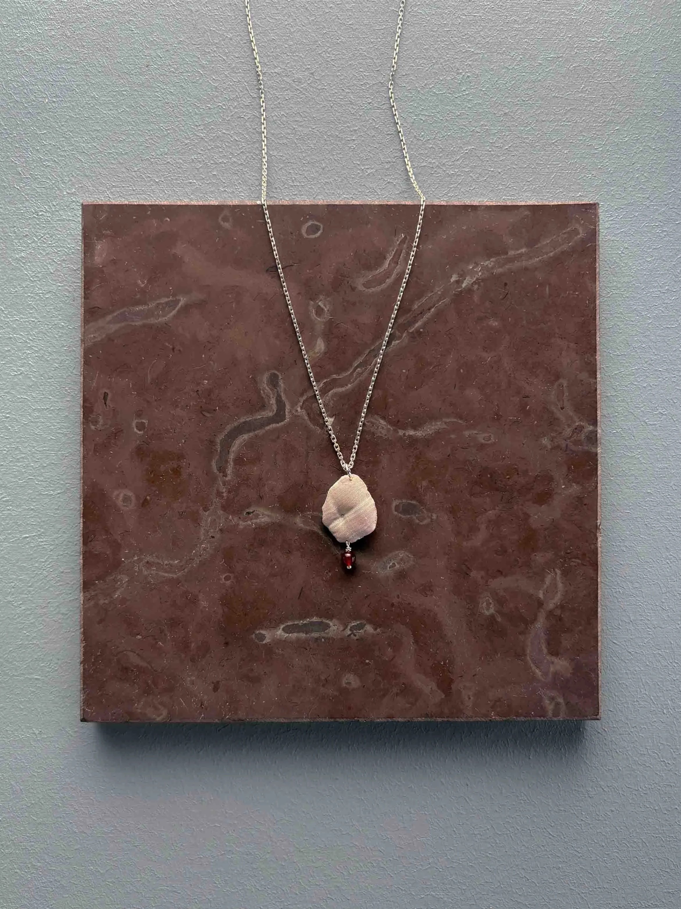 PBL06 soft jewellery necklace from Studio Ateme