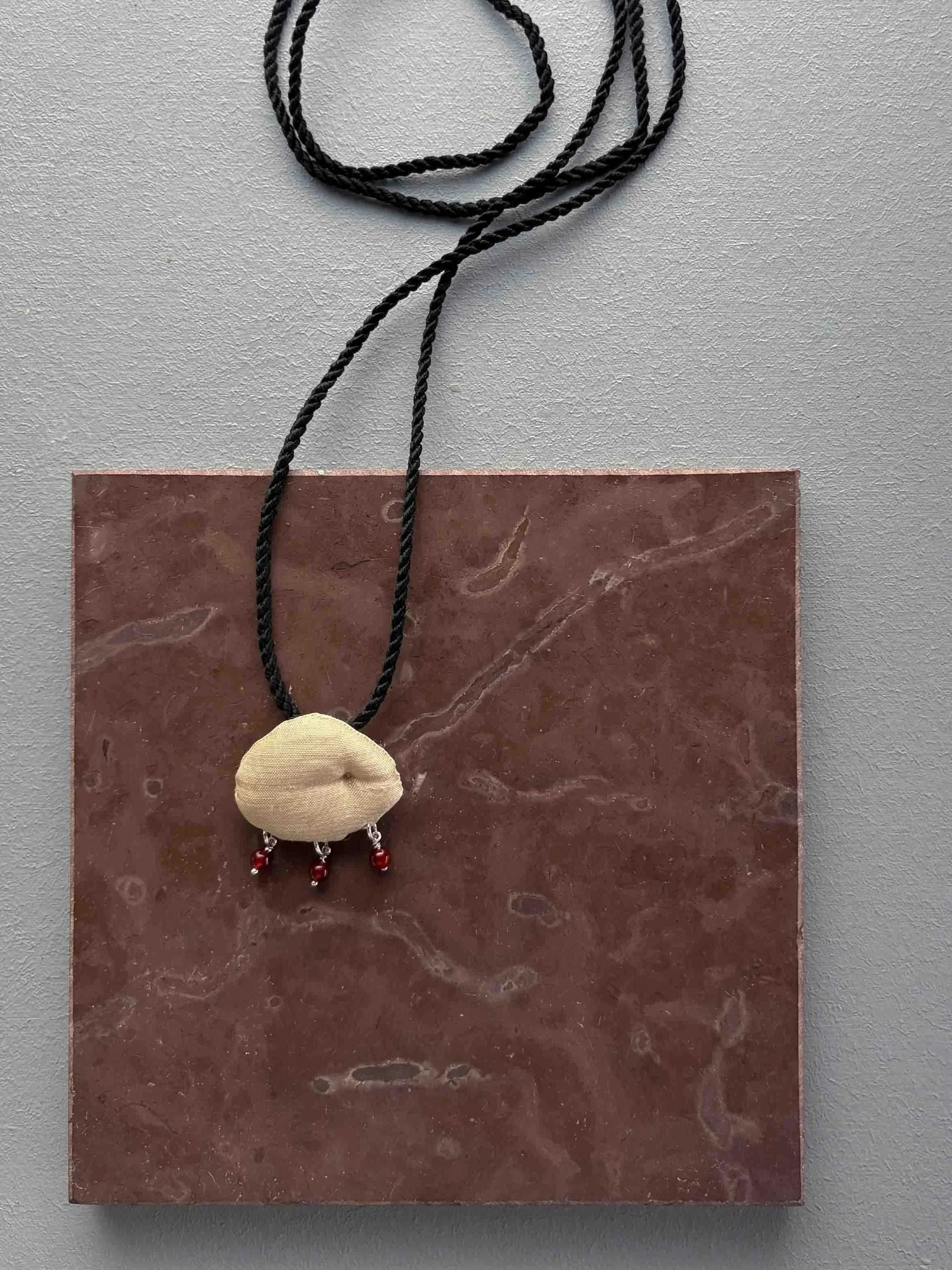 PBL07 soft jewellery necklace from Studio Ateme