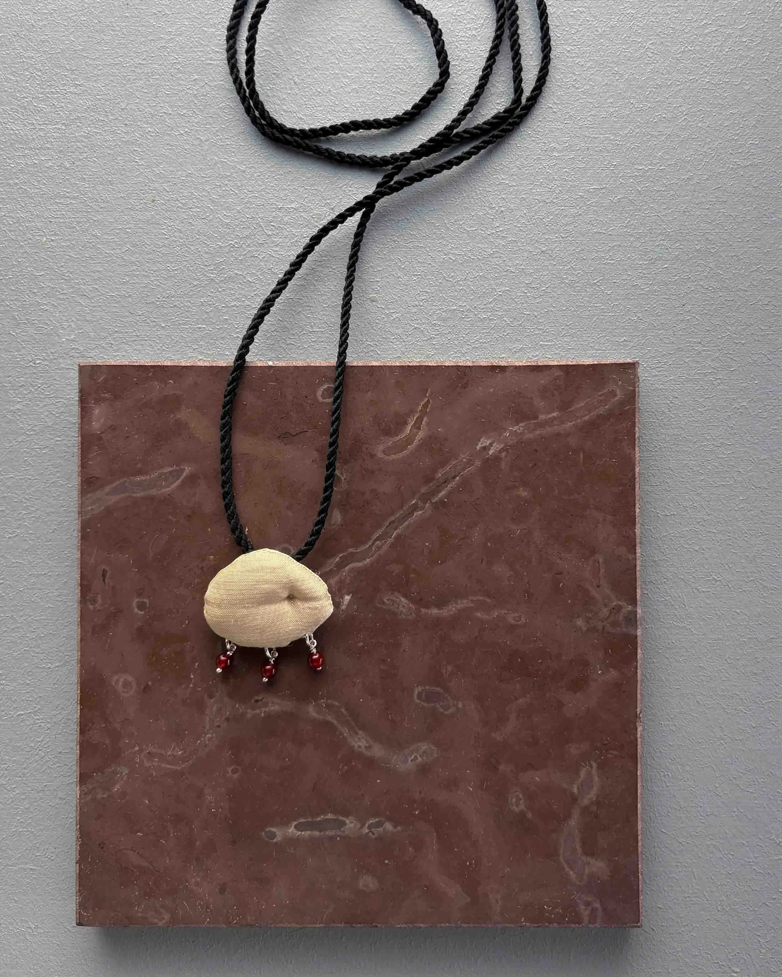 PBL07 Triple Bead Pebble Necklace