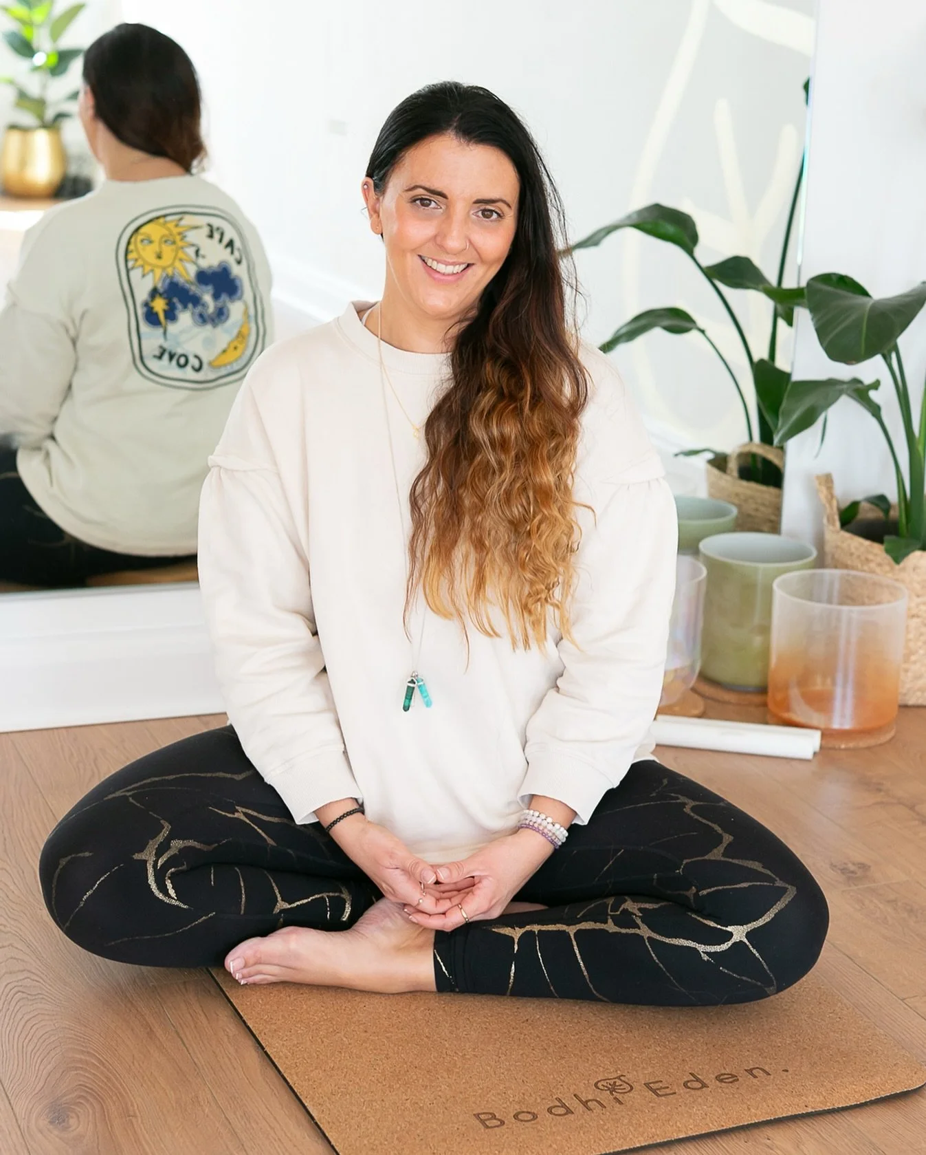 Finding festive peace in the middle of the Christmas sprint 🤯🫠✨🧘&zwj;♀️ as featured in the latest edition of Once Upon a Town magazine, Hannah, founder of @bodhieden.epsom explains how her new studio, now situated on Epsom High Street, is the perf