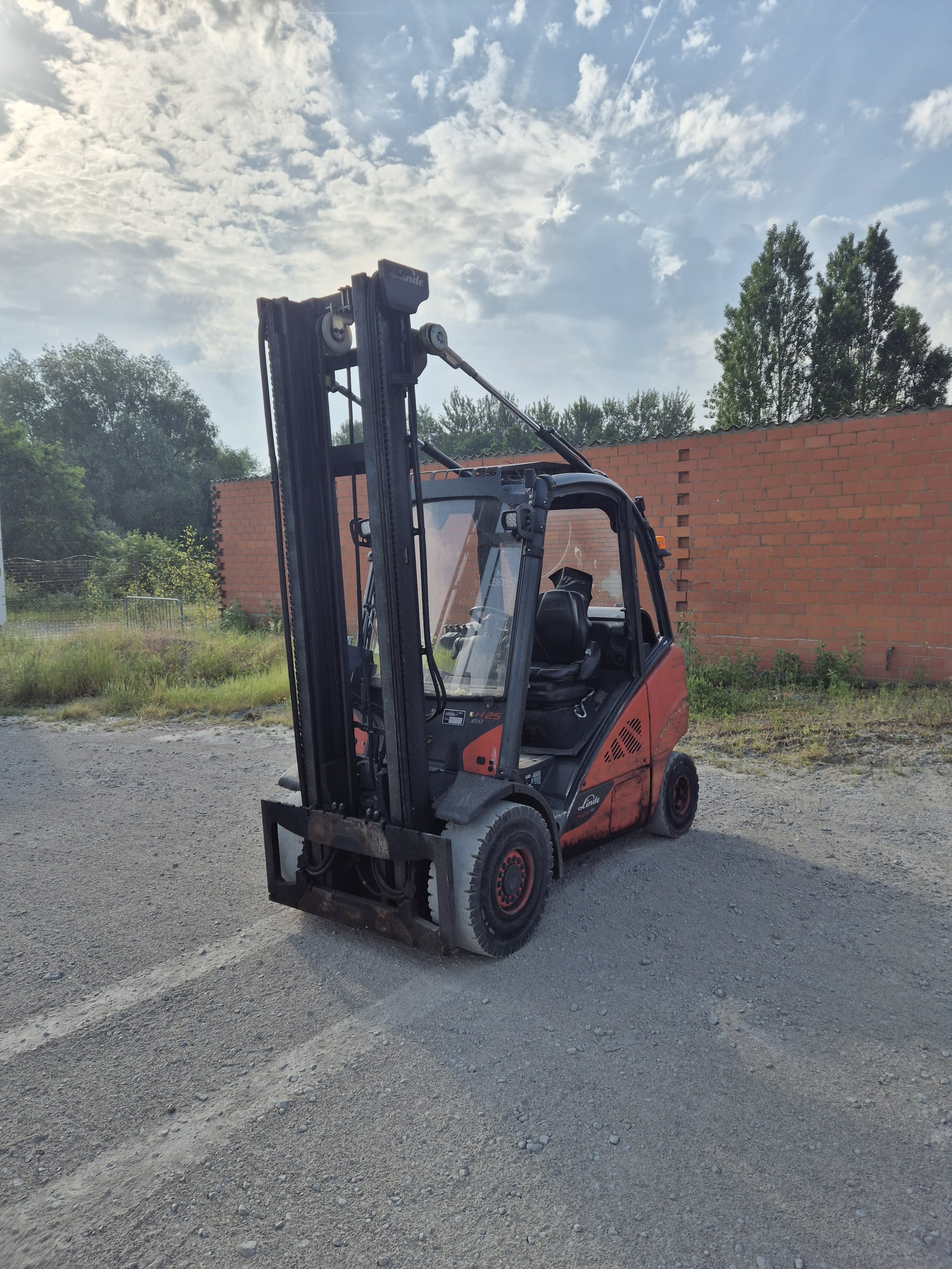 LINDE H25T/600 | 2017 | ST