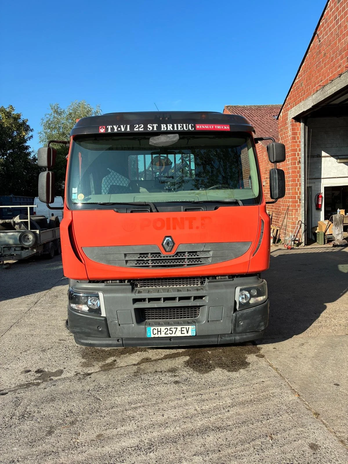 Renault lander 2.jpg