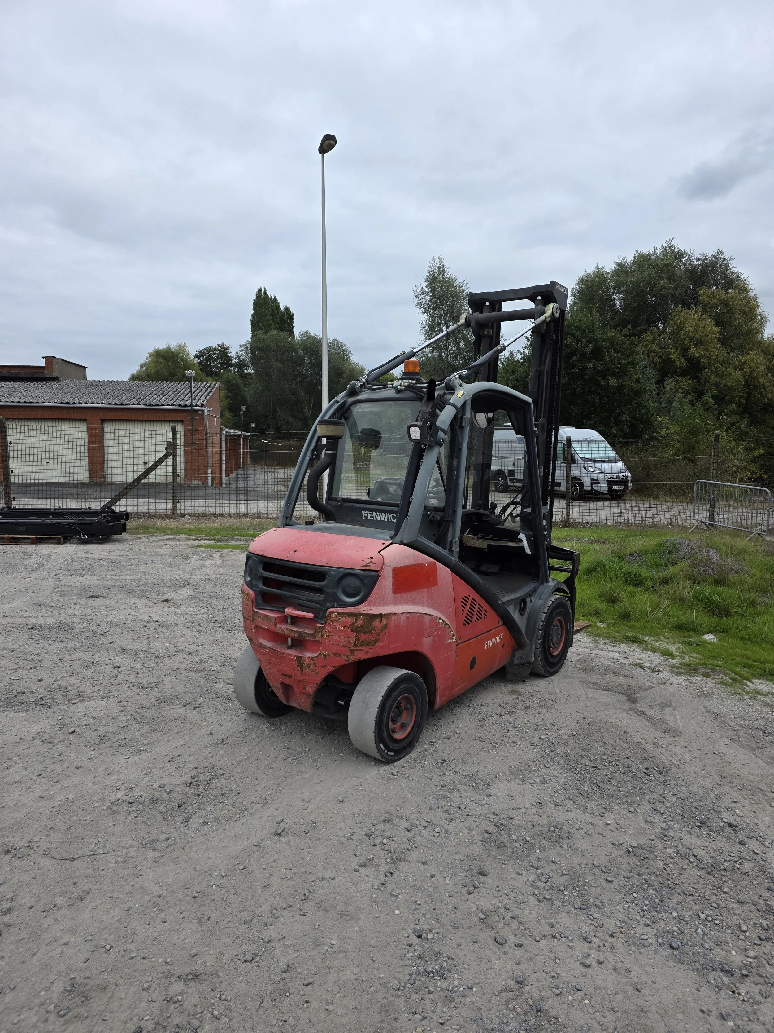 LINDE H35D | 2012 | 8.340H | ST | 4F