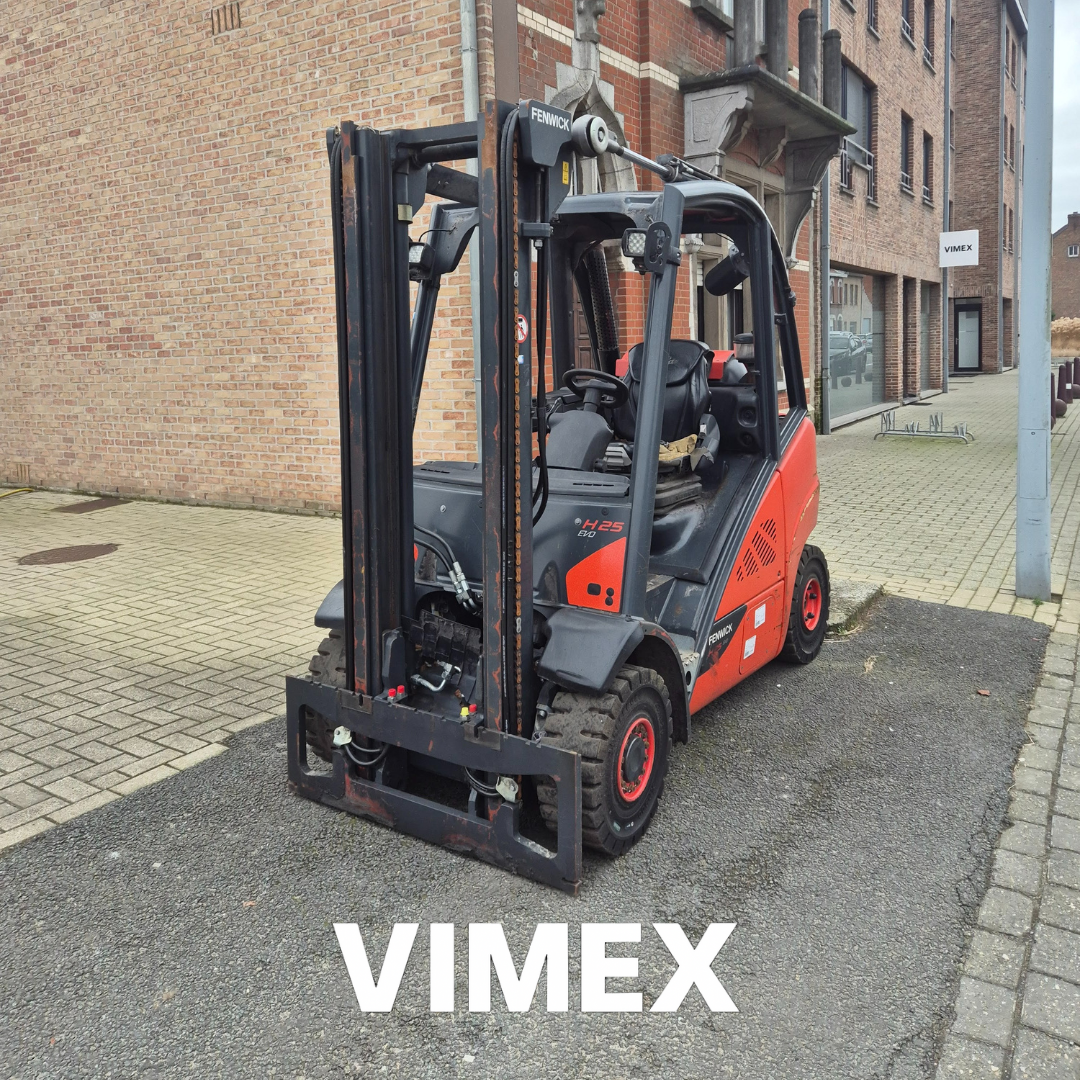 LINDE H25T-02 | 2019 | 6.200 H | DX