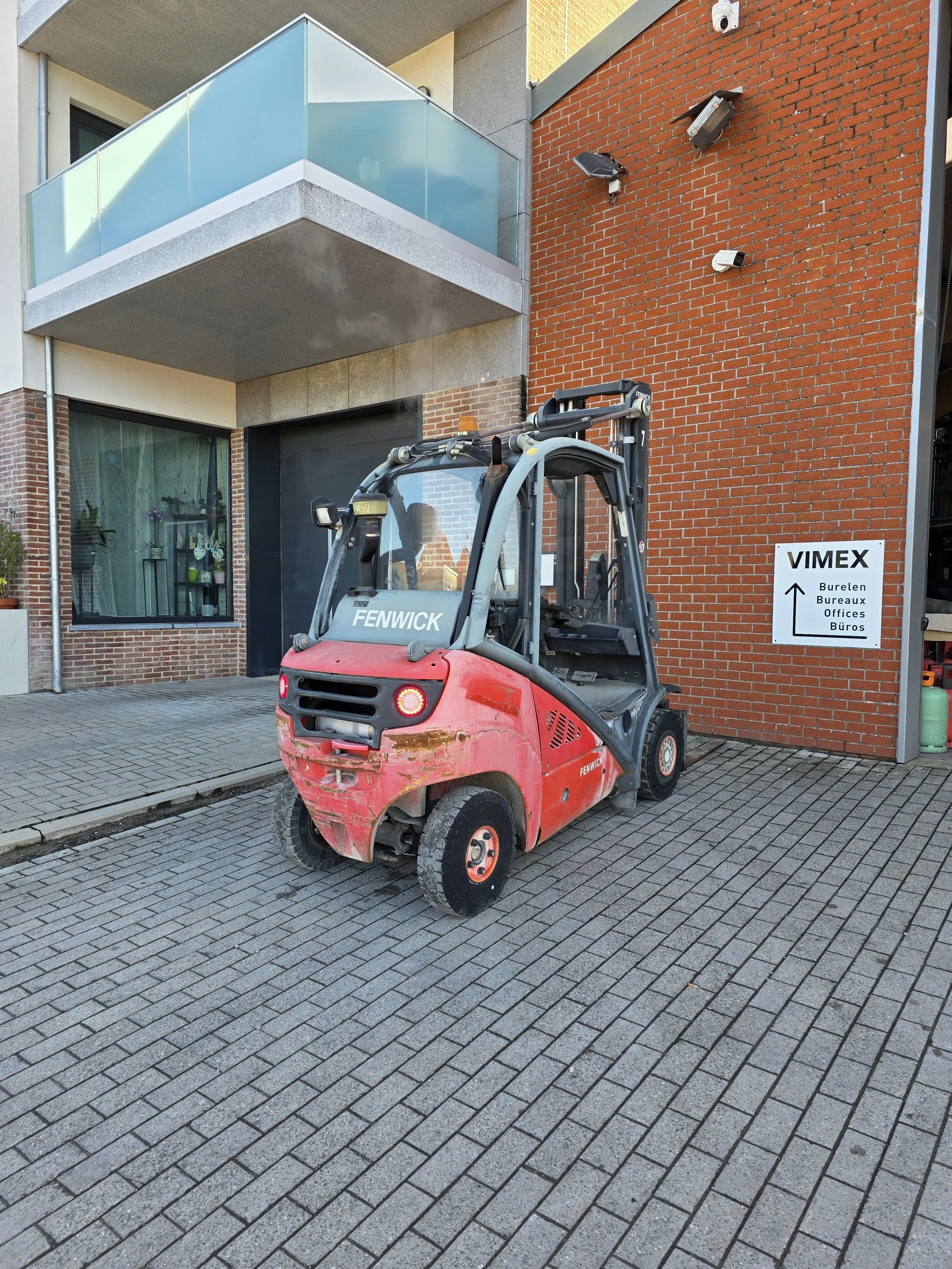 LINDE H25T | 2010 | 6.942H | TX | 4F