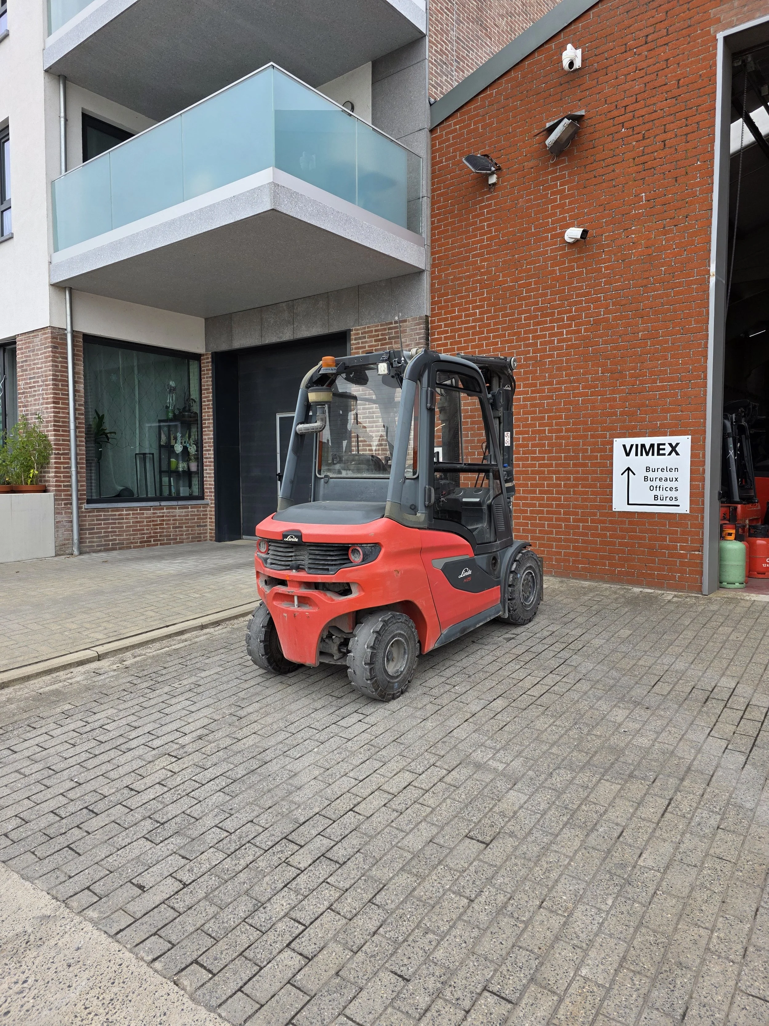 LINDE H25D/600 | 2020 | 6.906H | ST