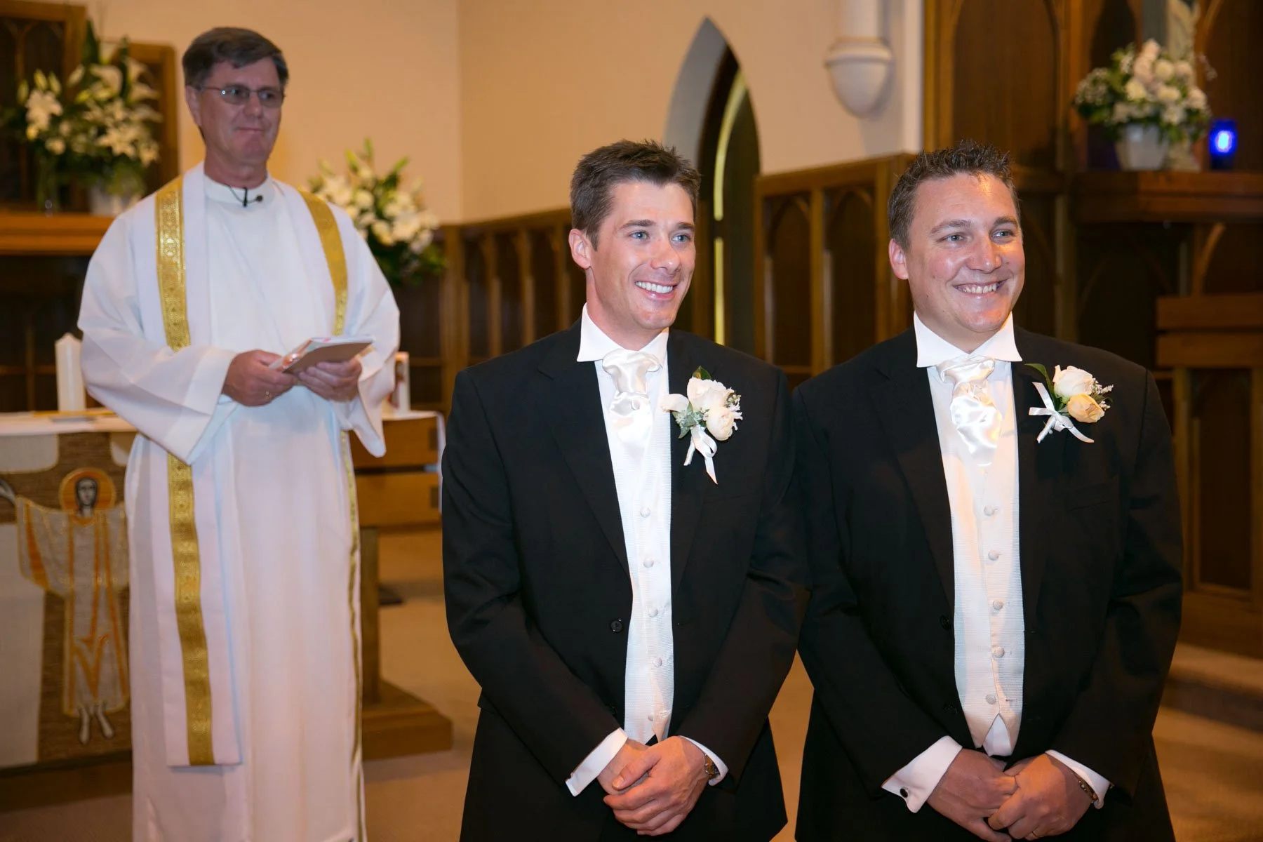 sydney-wedding-photography-st-josephs-catholic-church-groom-altar.jpg