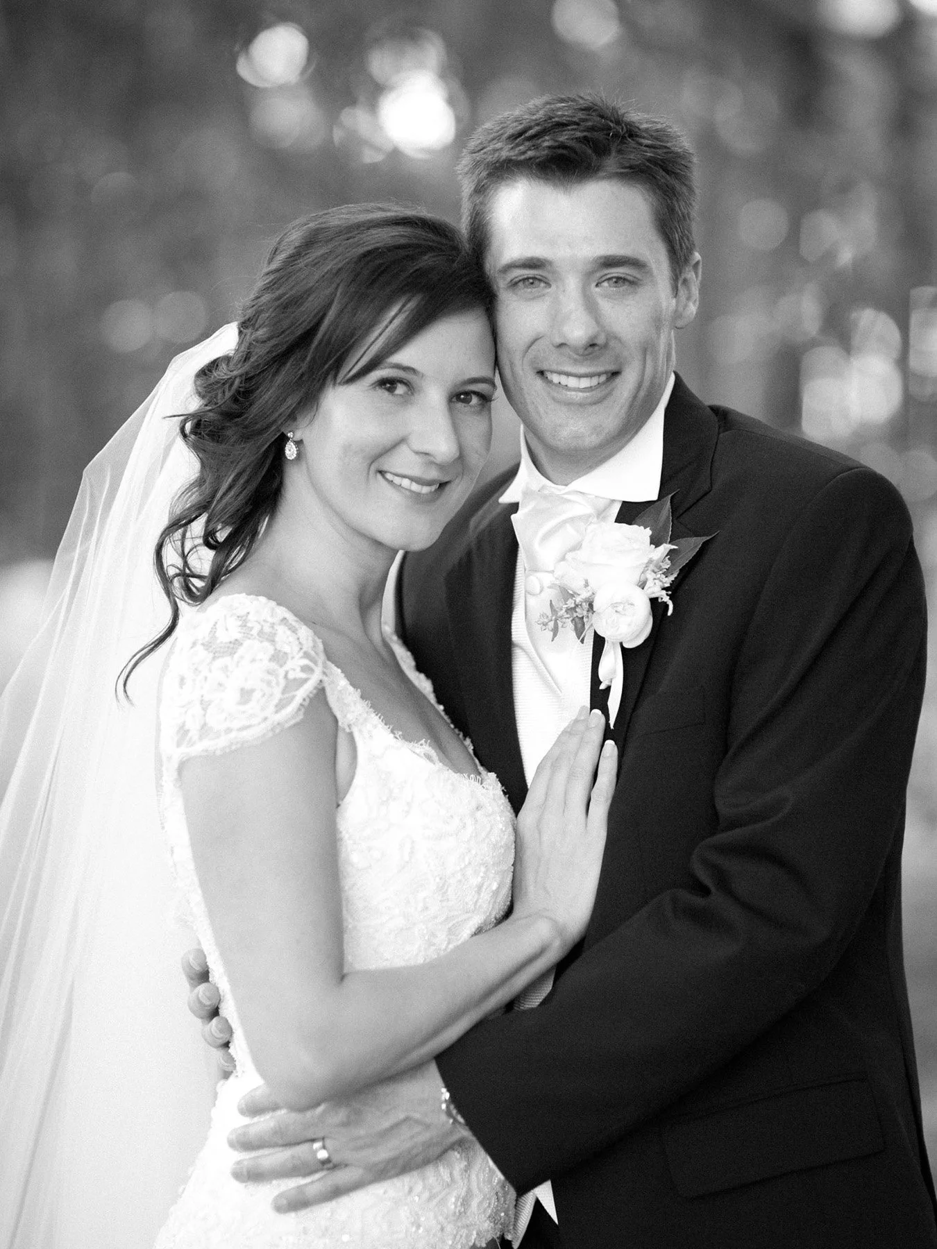 sydney-wedding-photography-couple-portrait-b&w.jpg