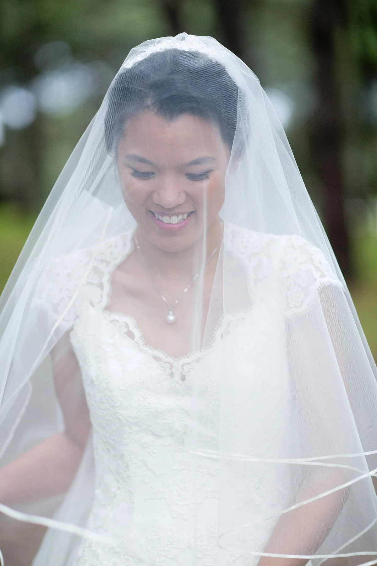 Bride portrait with veil Centennial Park Sydney bridal wedding photography