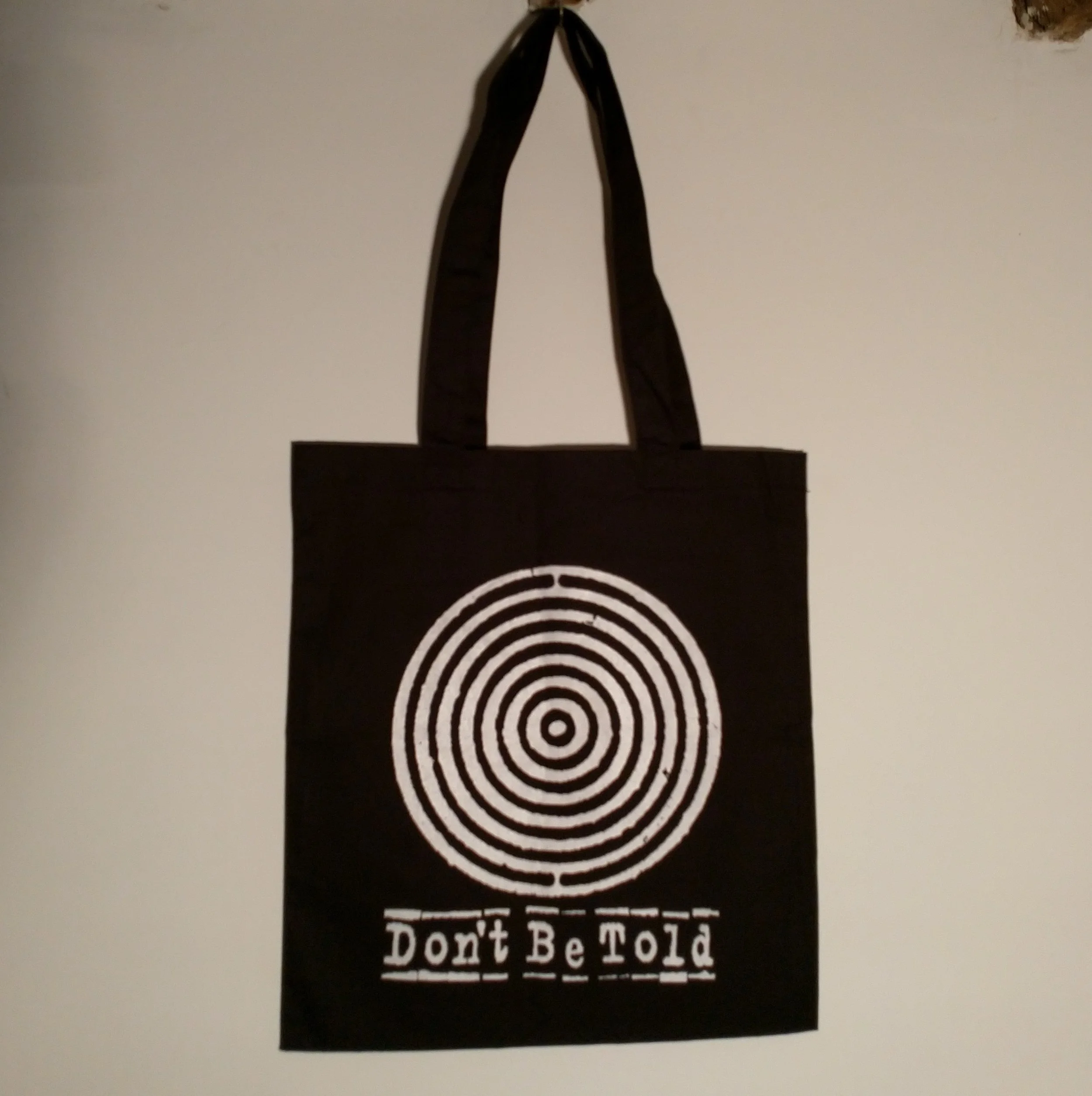 WBT BW TOTE REAR.jpg