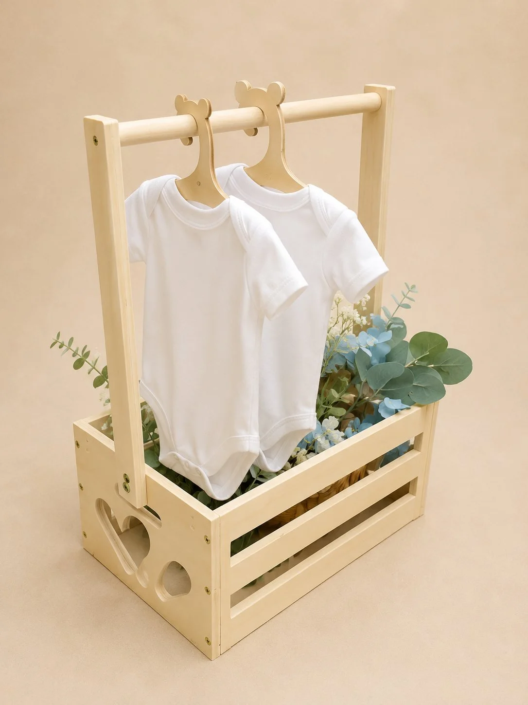 Small Baby Clothes Cart
71x34.5x23cm
$20