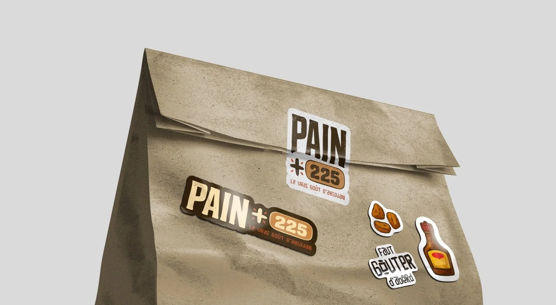 Branded paper kraft bag and sticker set for Pain 225.