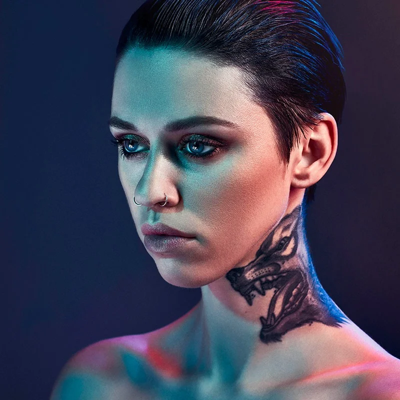 Angiee &amp; The Wolf