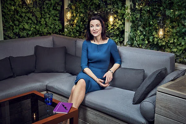 Investec final staff pictures by corporate advertising photographer Jon Enoch