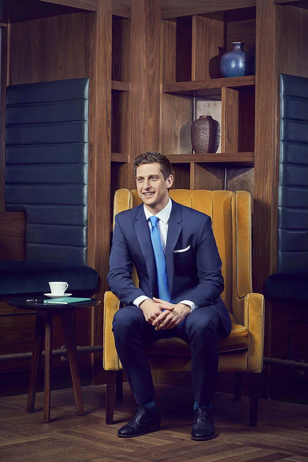 Investec final staff pictures by corporate advertising photographer Jon Enoch