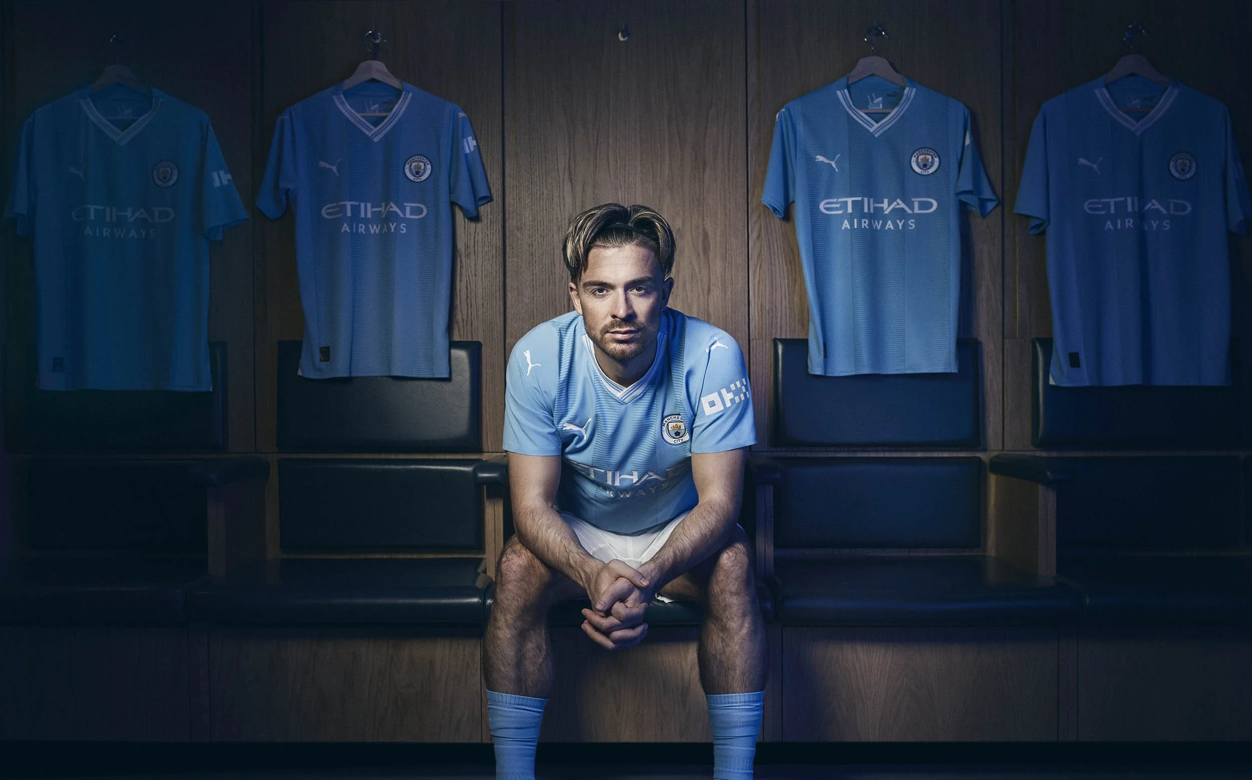 Jack Grealish of Manchester City is photographed by sports portrait photographer Jon Enoch whilst sitting in one of the clubs changing rooms  (Copy)