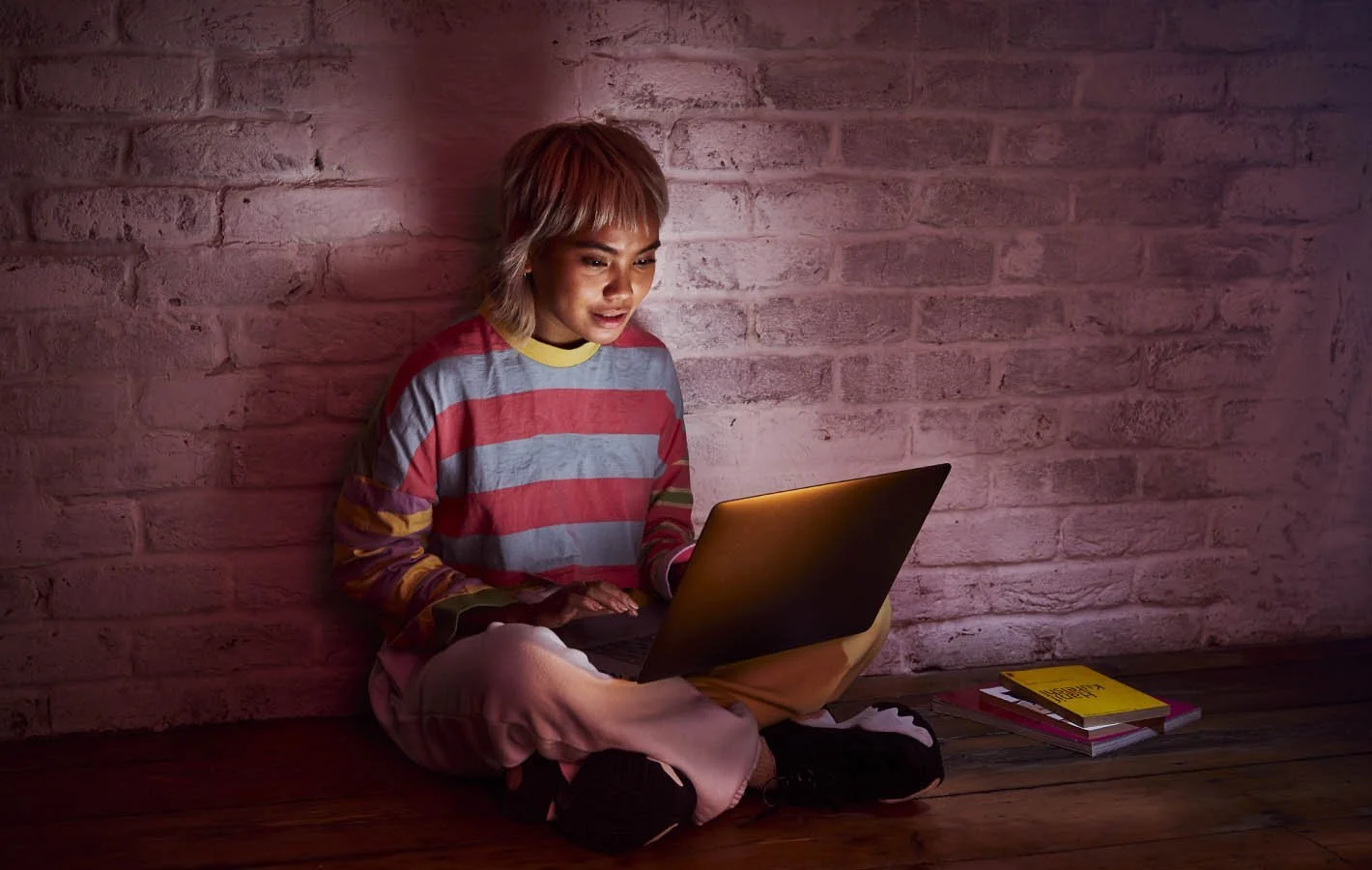 Laptop Glow - Lifestyle Photography  (Copy)