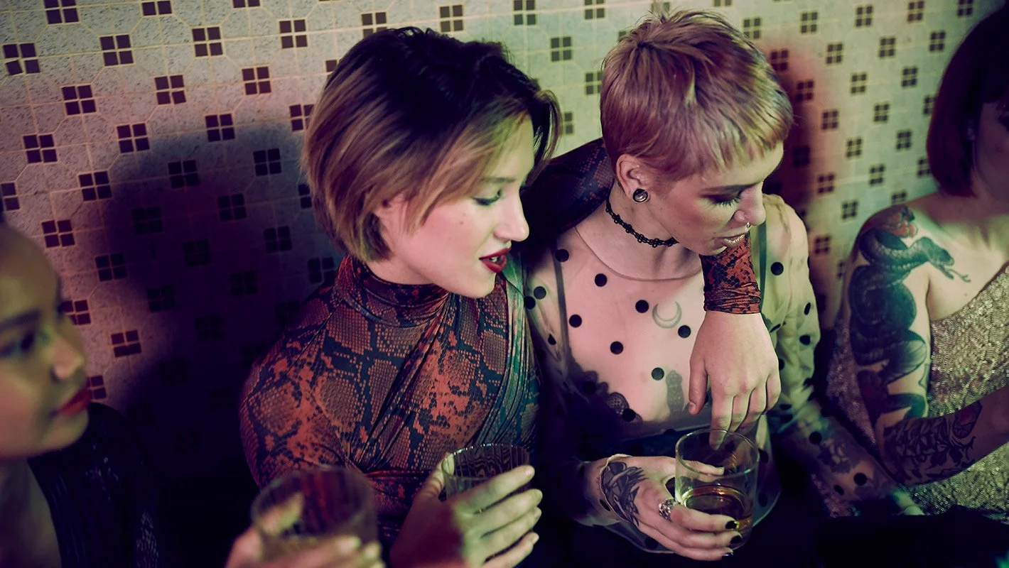 Drinks and hospitality lifestyle photography, atmosphere on a night out