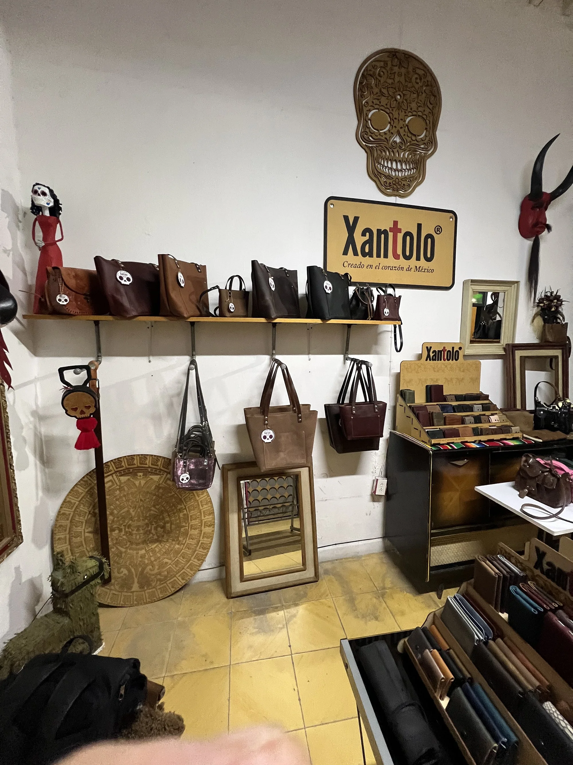 XAntolo - Arte en Piel