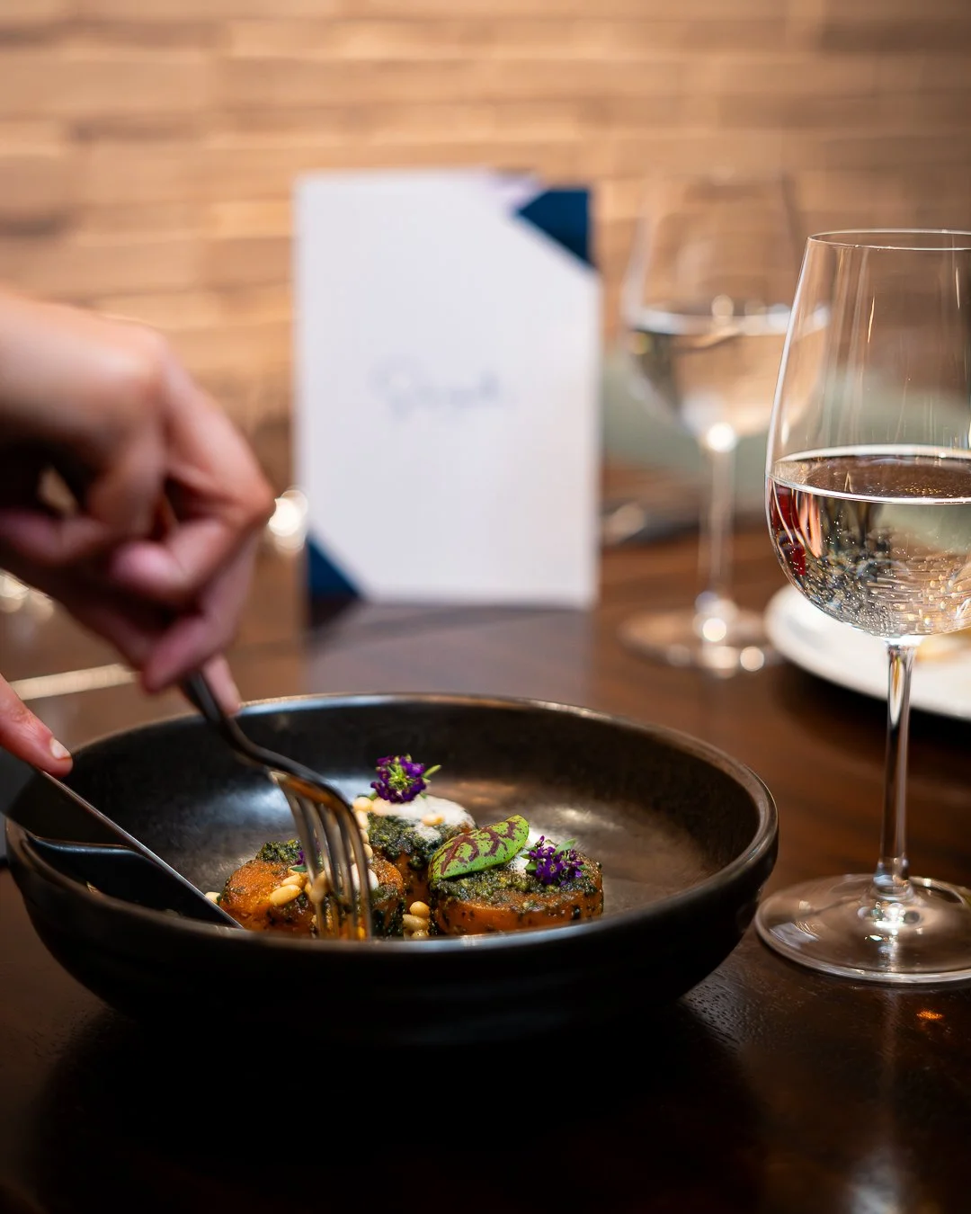 Silversmith Portrait 1080px1350p-48.jpg