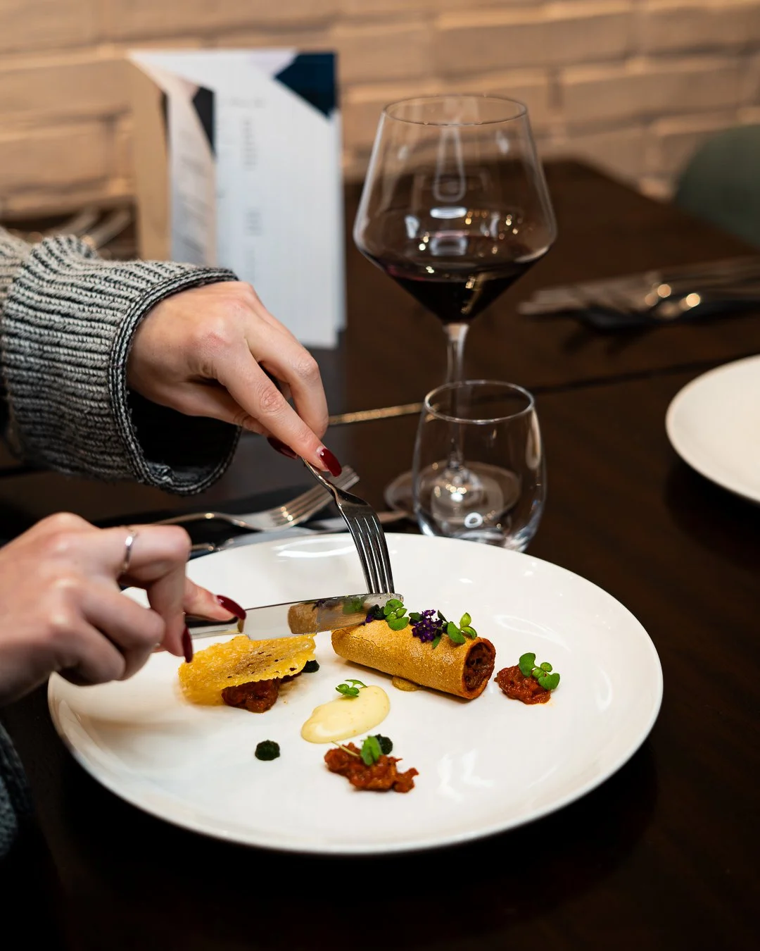 Silversmith Portrait 1080px1350p-21.jpg