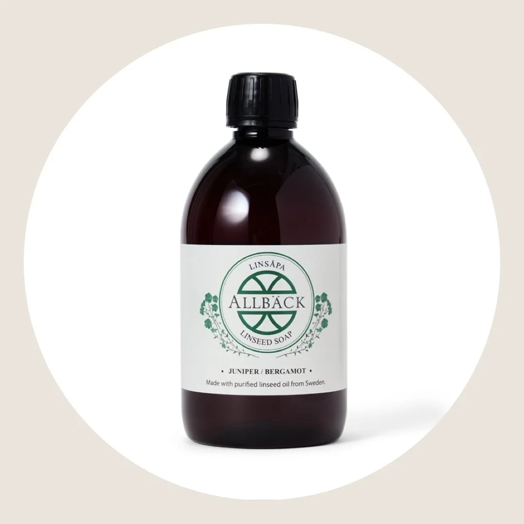 Linoljesåpe med duft av Einer og Bergamot