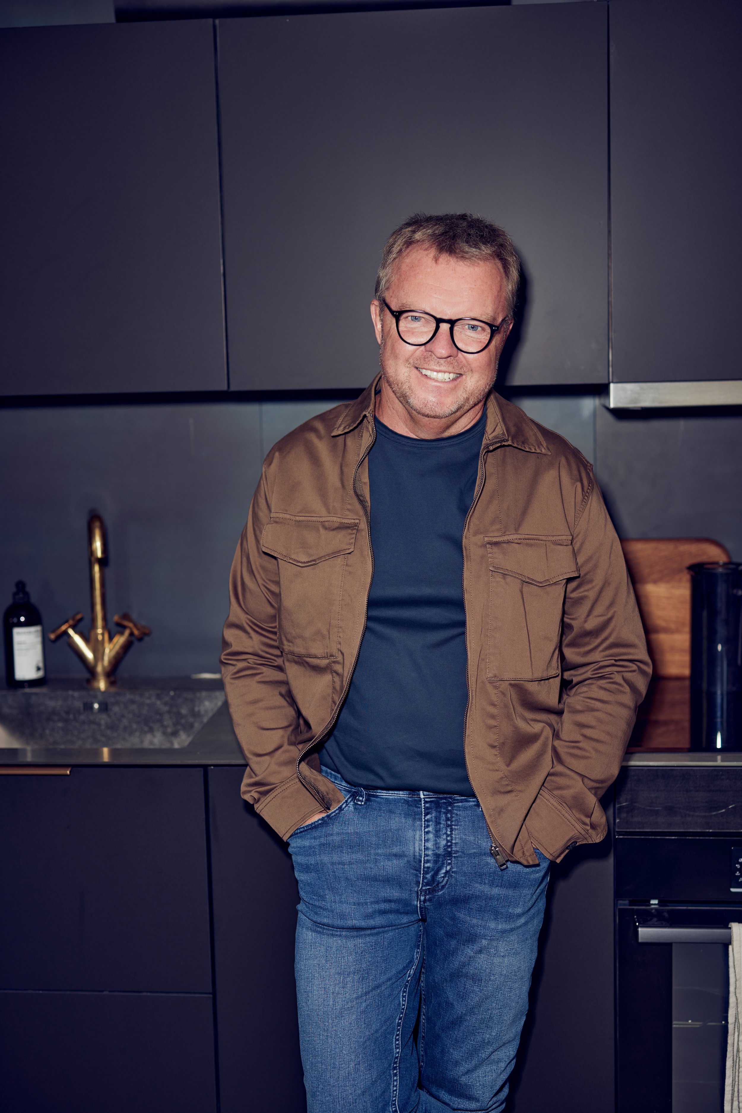 A commercially savvy marketing leader.