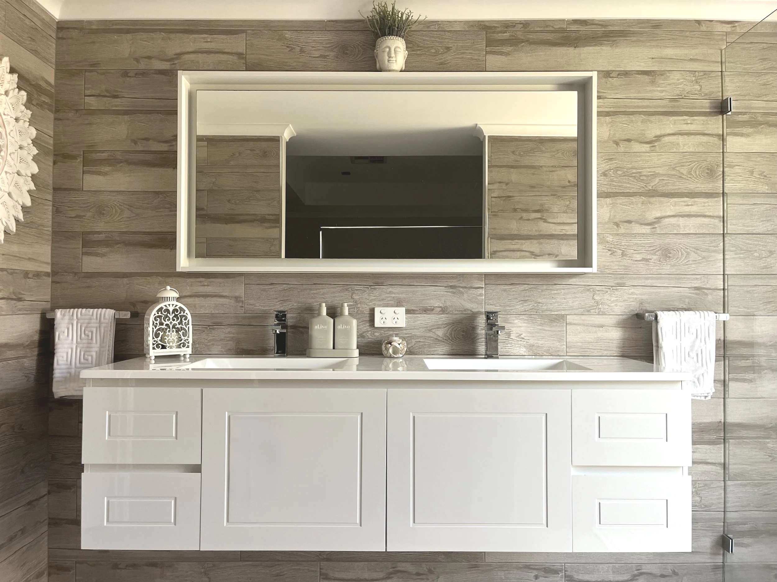 Bathroom renovation by Graziani Tiling & Renovations (GTR Renovations) in Perth, featuring precision wall tiling, modern vanity cabinetry, and high‑quality finishes.