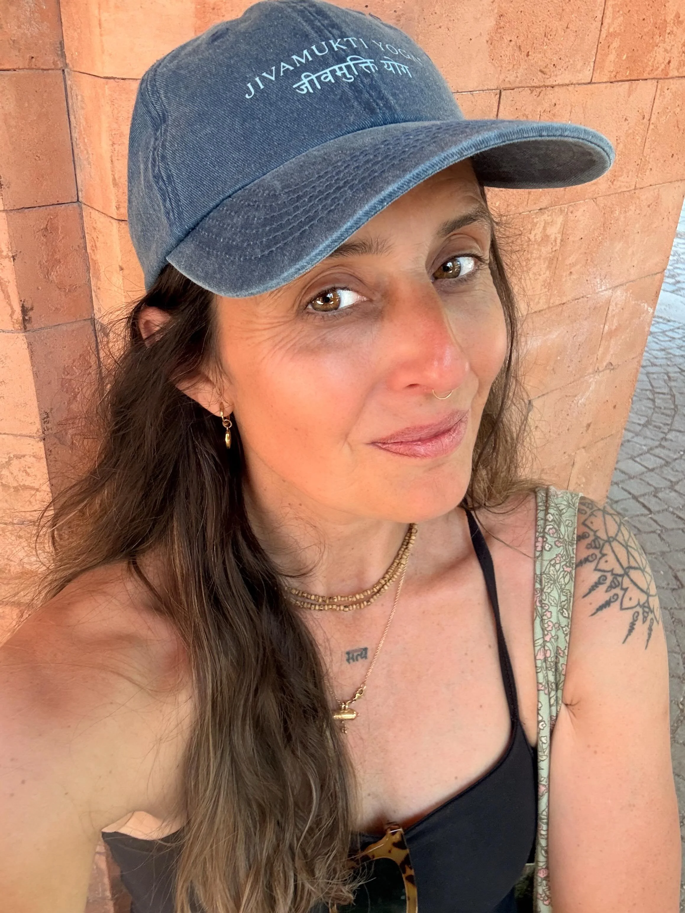 MAY inspires me to pray&hellip;

MAY all be happy
MAY all be free
MAY all experience love
MAY all see the good in others

#maydump

JIVAMUKTI YOGA M&Uuml;NCHEN
TRAVELING YOGINI
COUNTING MY BLESSINGS
FAMILY
FRIENDS
GELATO
JAY NARASIMHA
CHANT &amp; BE 