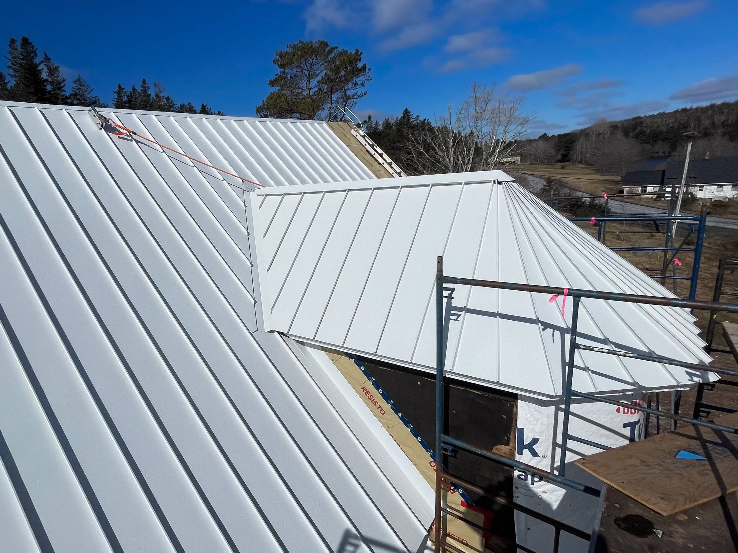 Rubarth Builders metal roofing Mason's Beach-5.jpg