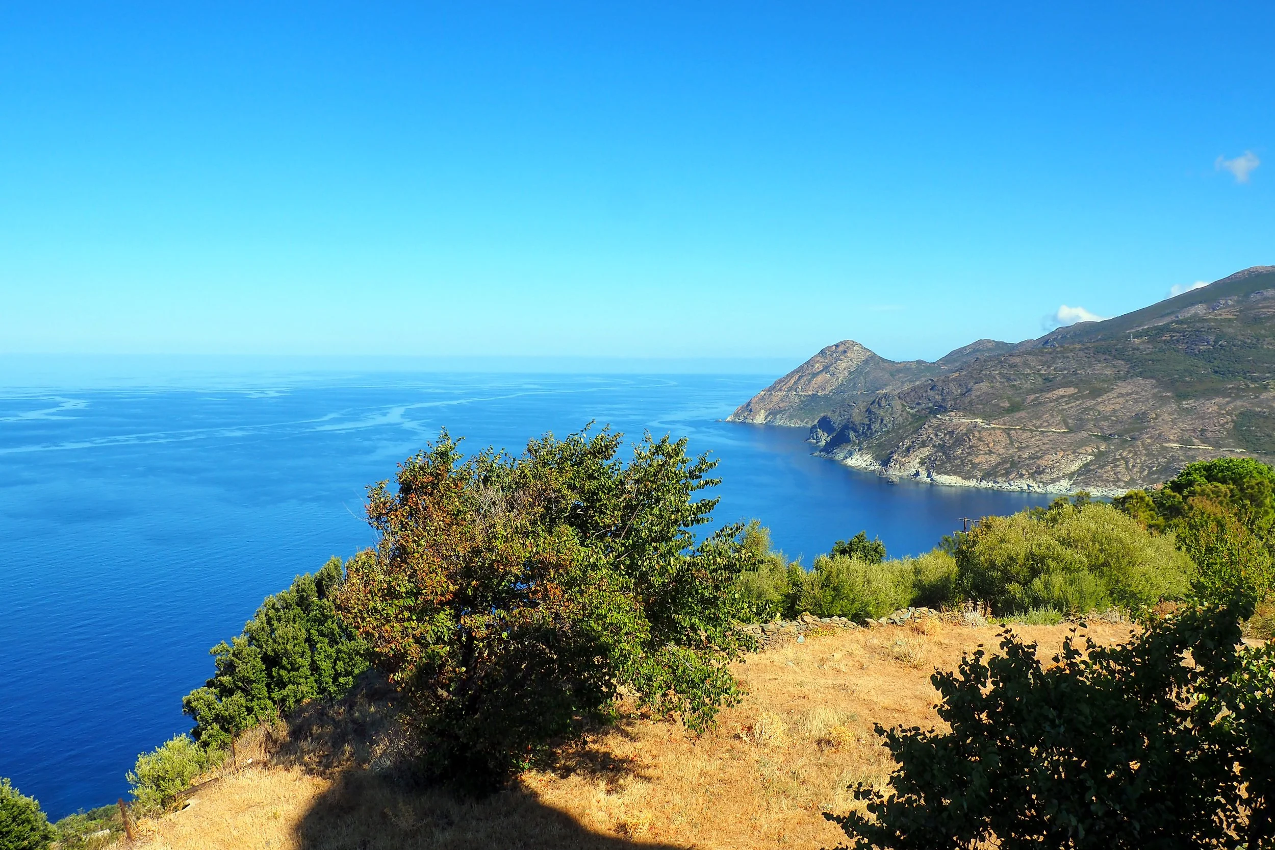 Vue sur la côte ouest du Cap Corse depuis les environs de Nonza