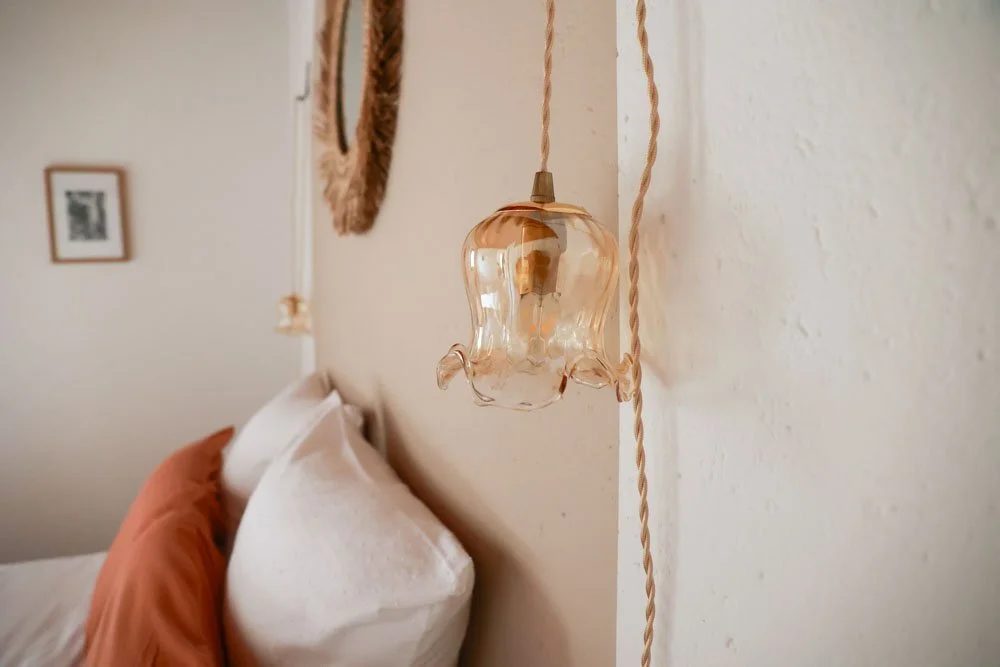 Chambre avec lit double, arche murale et poutres apparentes, Casa l'Ombria, Nonza Cap Corse