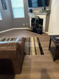 engineered-floor-removal-luxury-vinyl-replacement