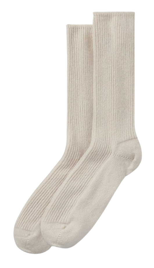 The White Company - Cashmere Bed Socks. Exceptionally soft cashmere socks that stay cosy for years. A thoughtful and luxurious winter gift.