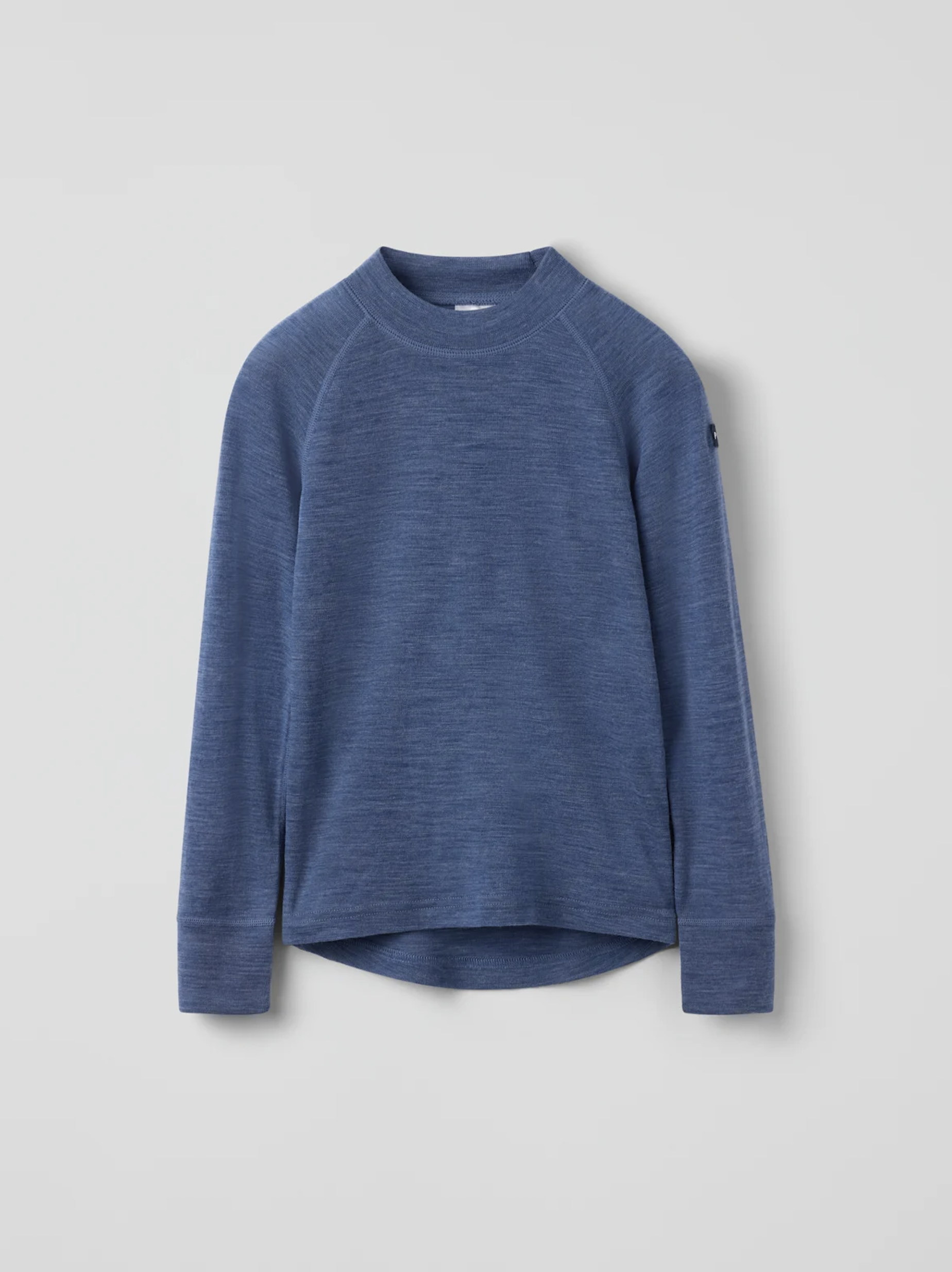 P.O.P - 100% Merino Wool Thermal Top. Perfect as a base layer closest to the body. Merino wool also retains warmth even when wet, and helps to regulate the body temperature.  Wear with the matching pants as a base layer on cold winter days.