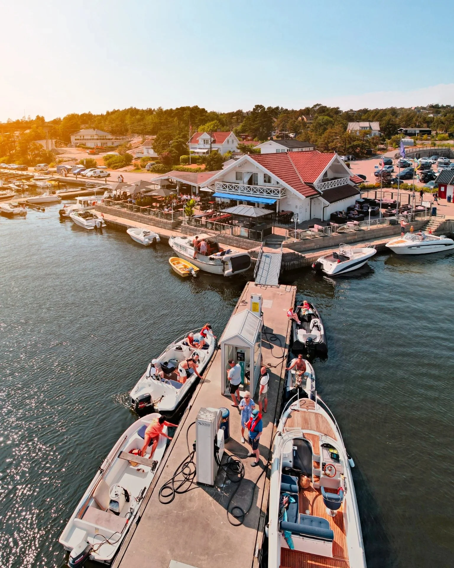 Drone bilde av restauranten Sand Bar & Restaurant på Vesterøy | Hvaler