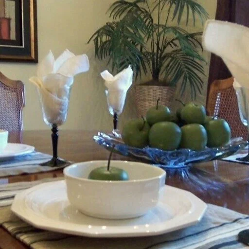 diningafterclosecropped.jpg