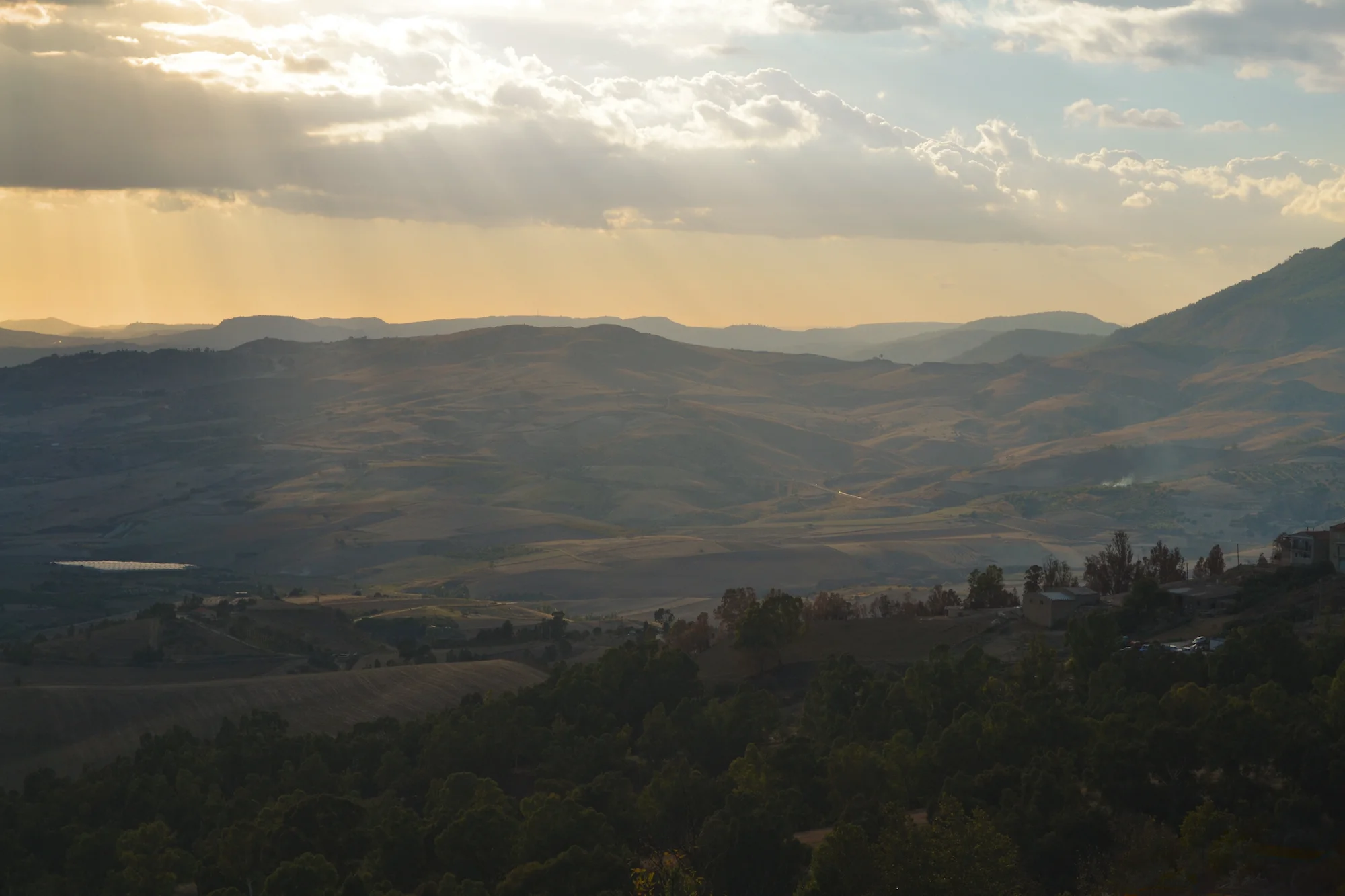 LR mountain view.jpg