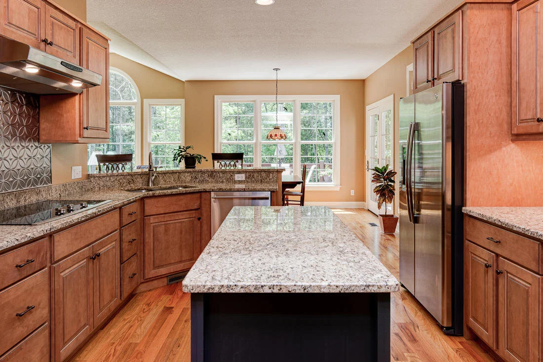 Kitchen 2