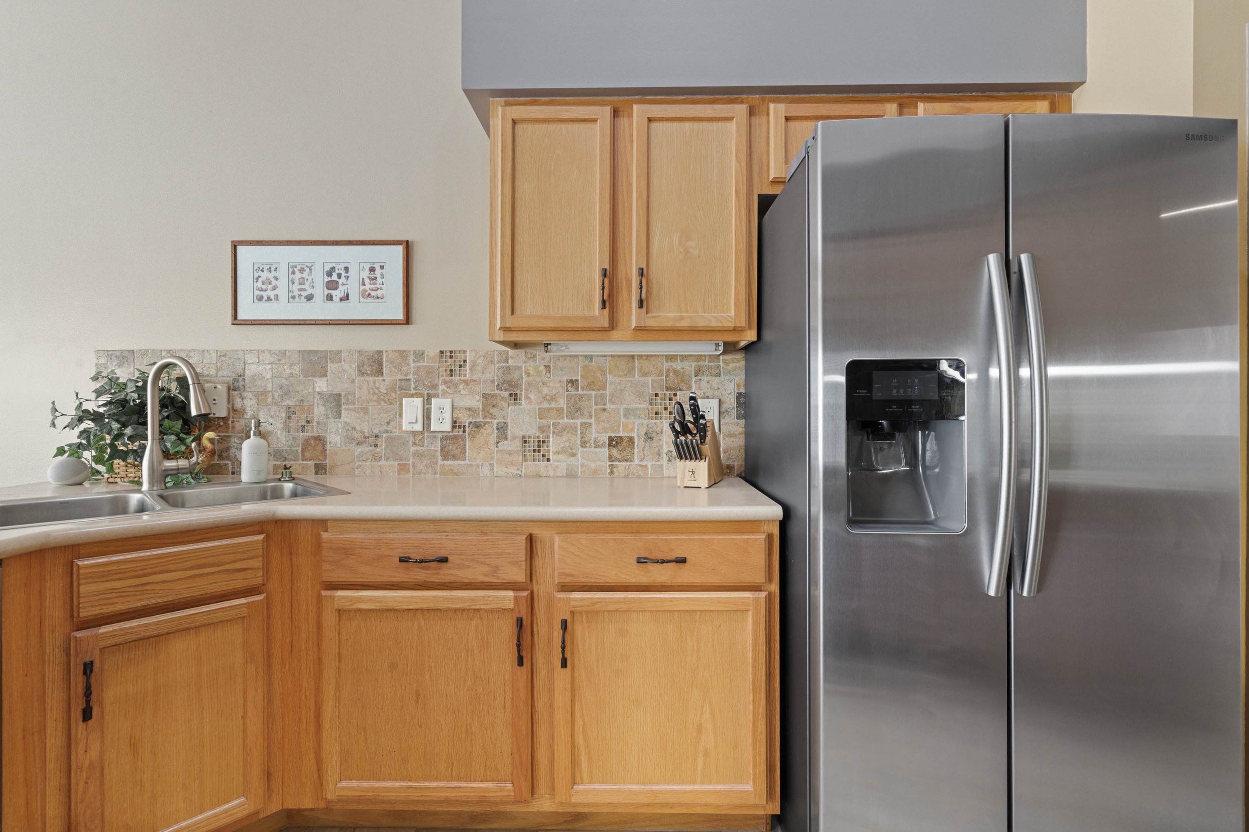 sawgrasskitchenbefore.JPG