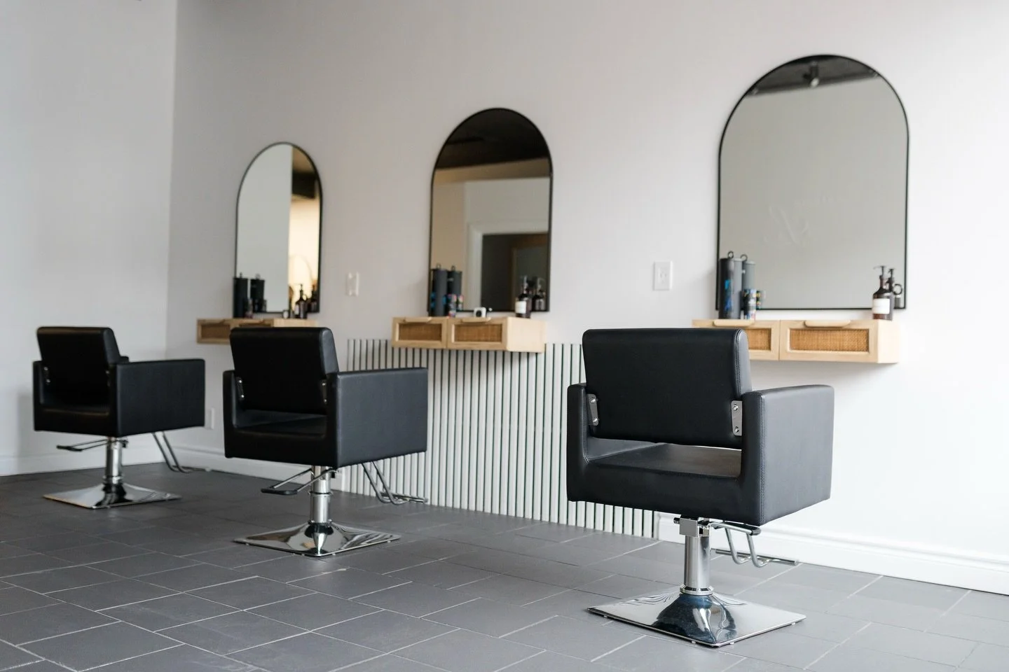 We didn&rsquo;t just build a salon,we built a community🤍 
Take a peek at our new space and get ready for your 2026 glow-up. 🎬✨🪄
Your next great hair day is just a click away 💻 Book now through the link in bio.
 @studiolco 
@jazmincolourist 
@sofi