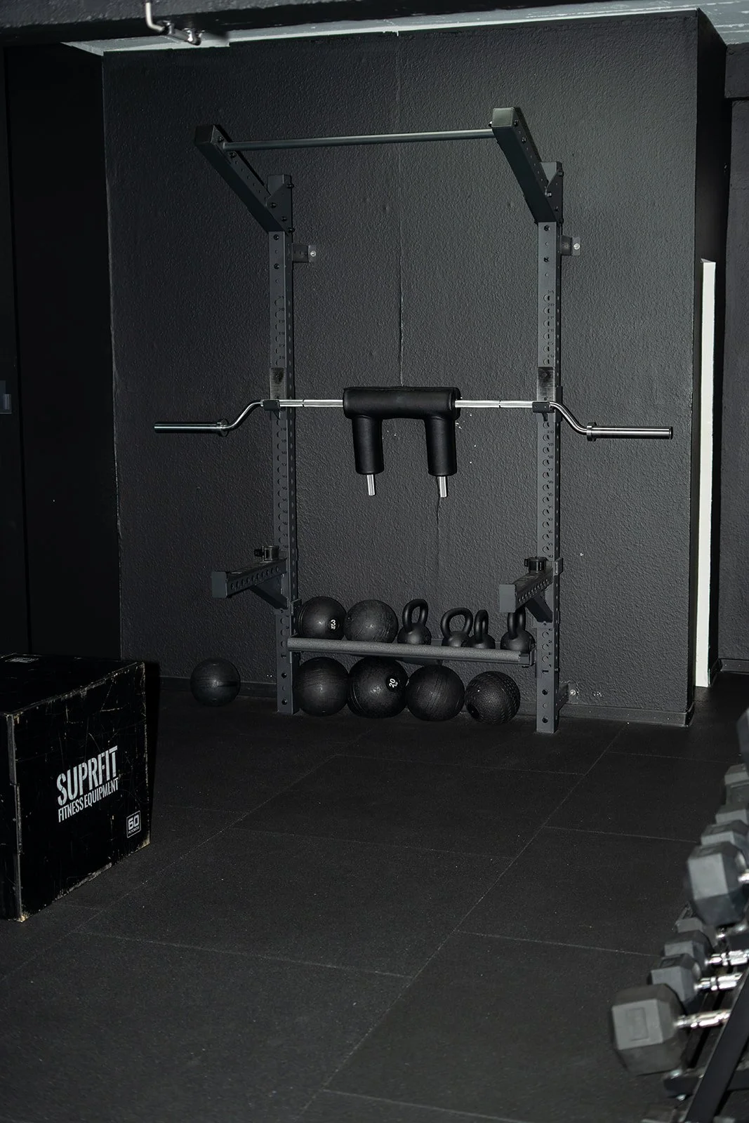 Fitnessstudio Bruchköbel bei Hanau –  Kraftgeräte im Takis Bootcamp Gym