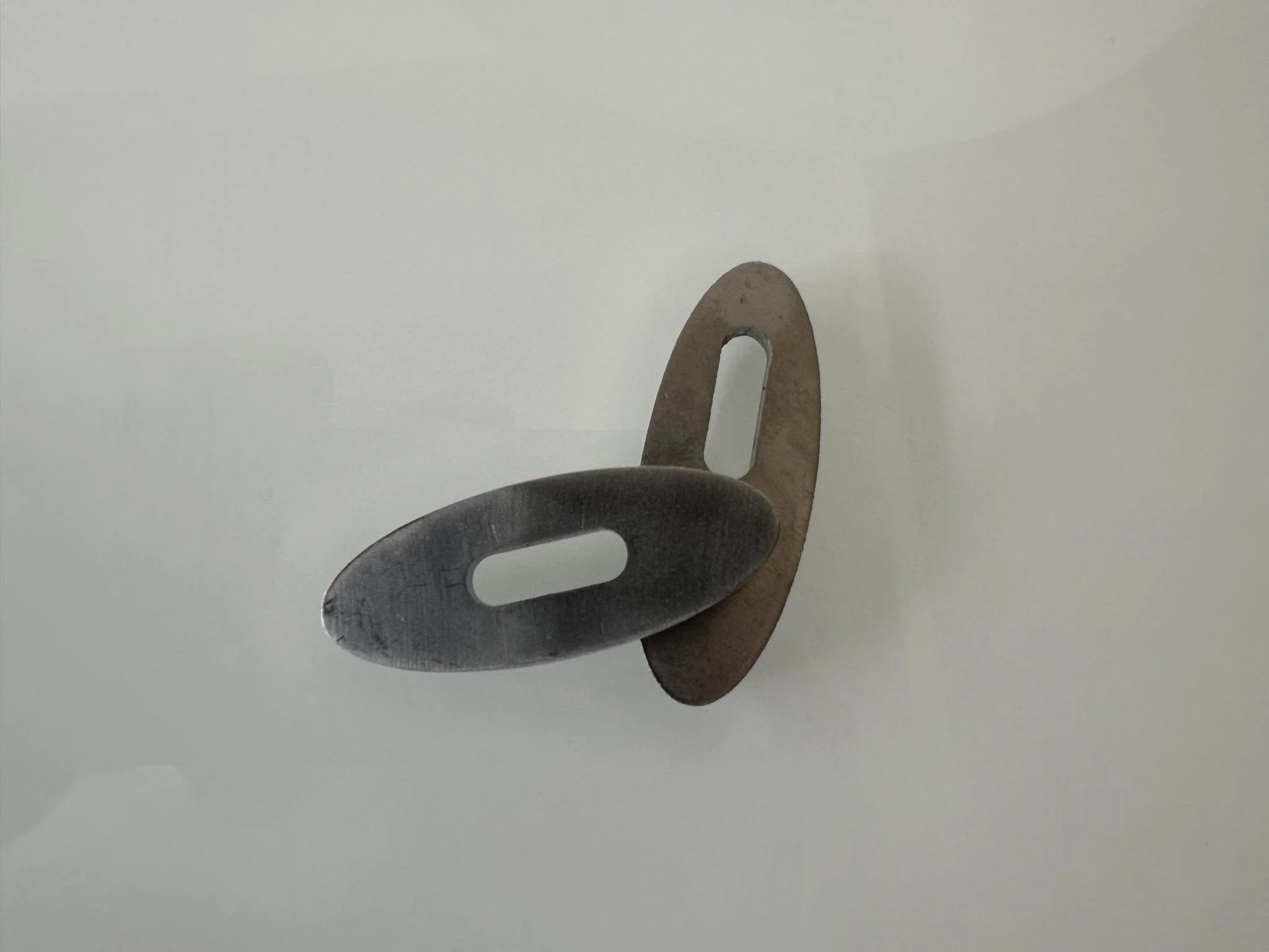 Oval stainless steel washers