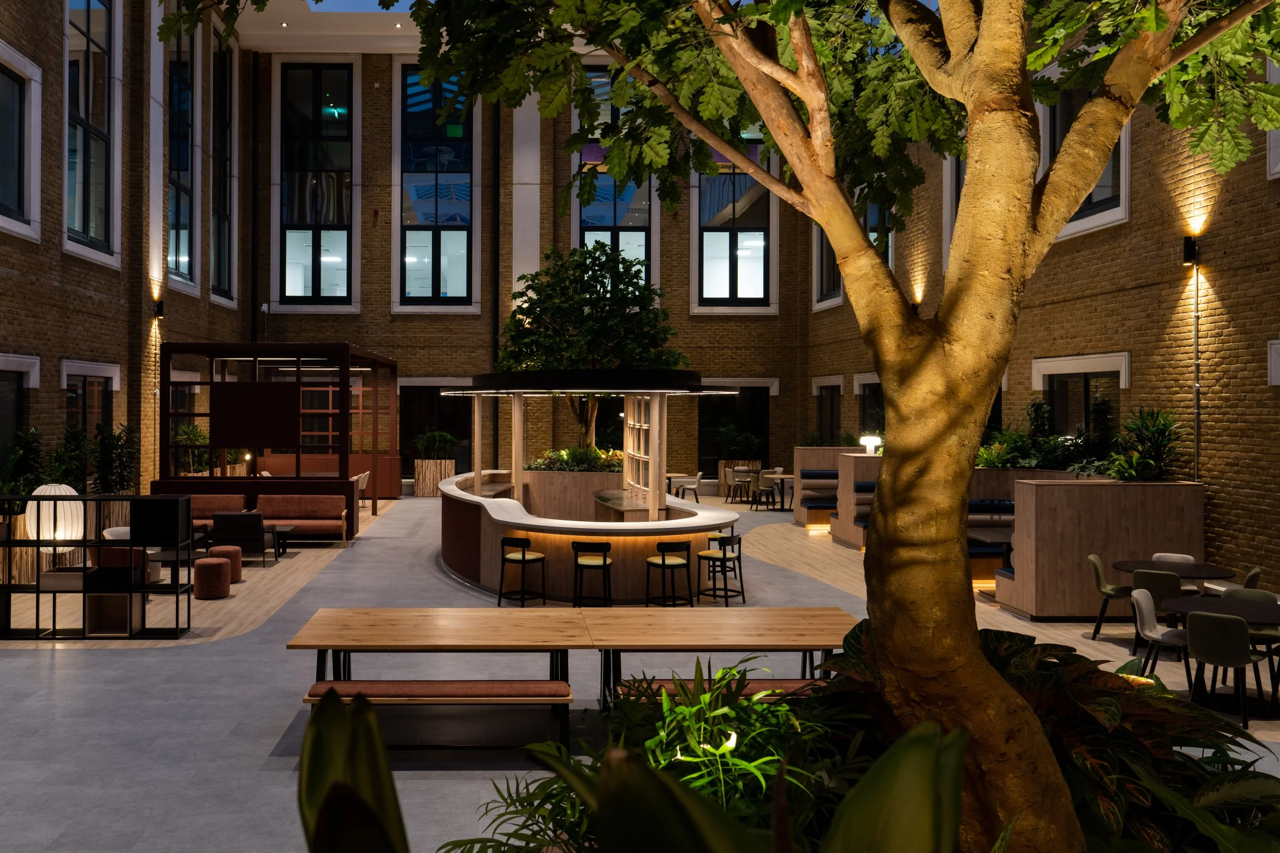 Courtyard infill at No 1 Arlington Square, Bracknell