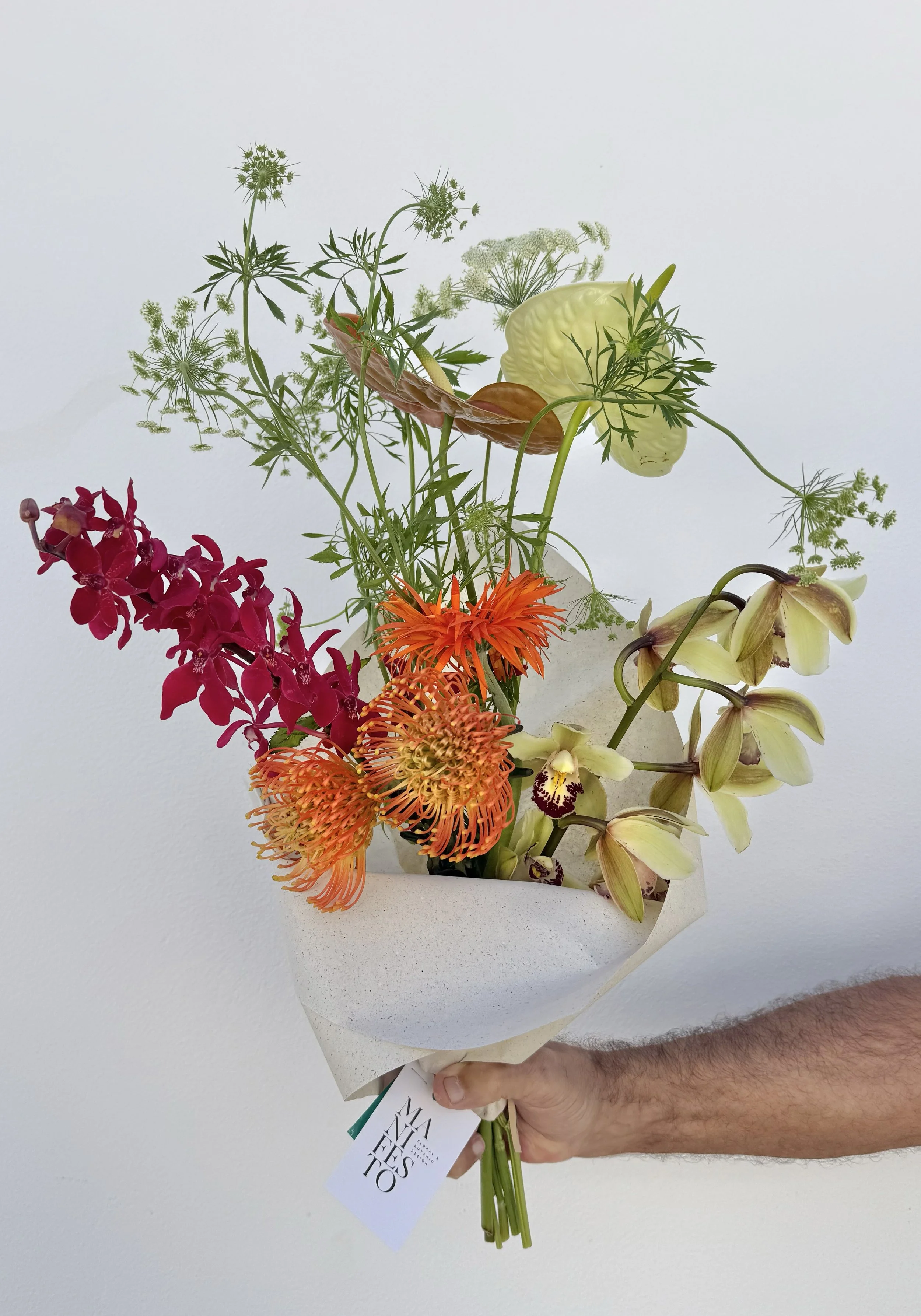 CONTEMPORARY Bouquet